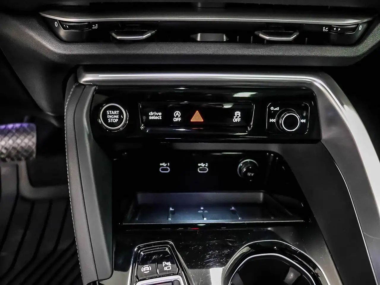 Audi Q5 снимка Audi Q5