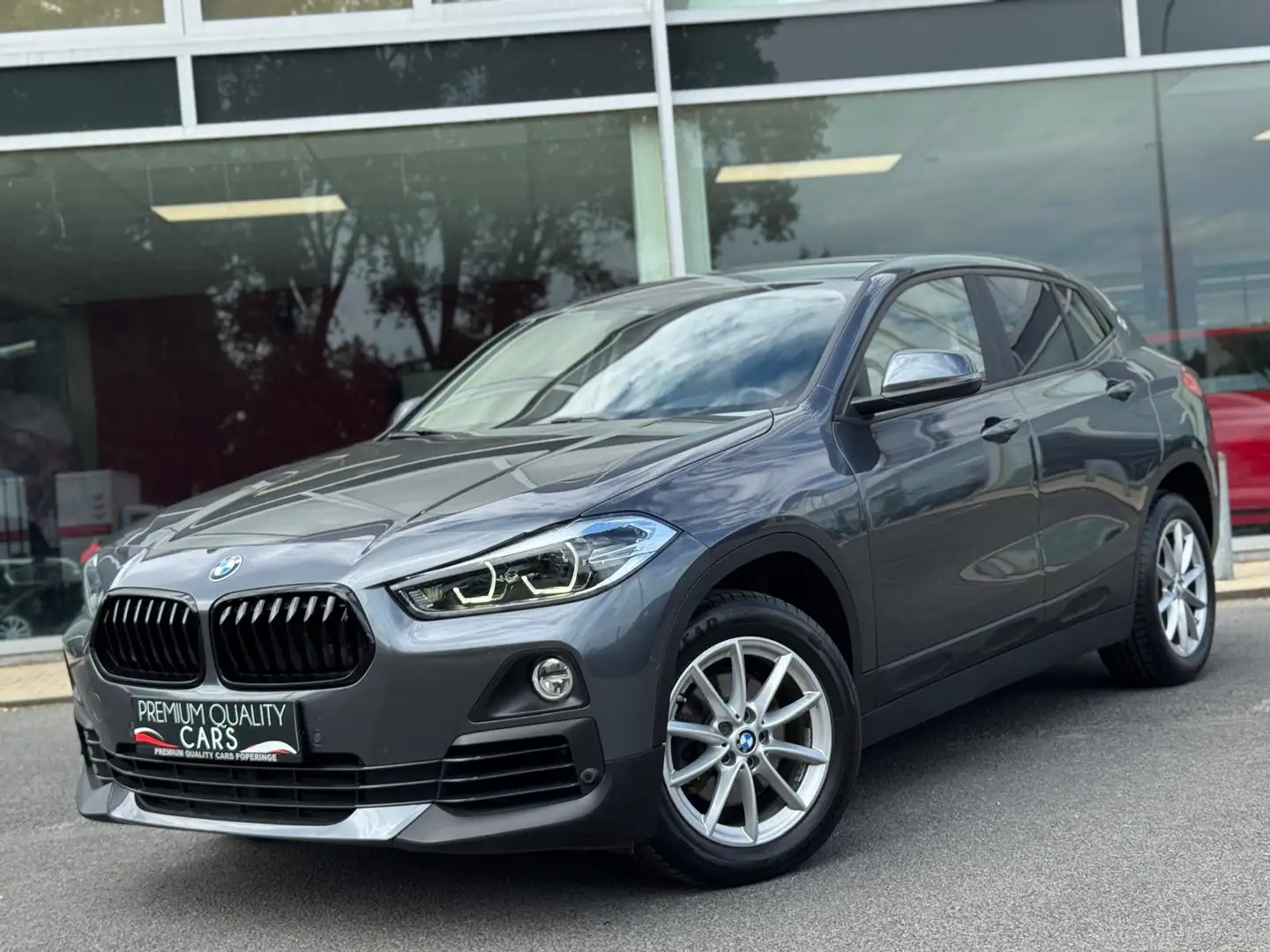 BMW X2 X2 sDrive18i AUTOMAAT / LEATHER / PDC / SHADOWLINE Grau - 1