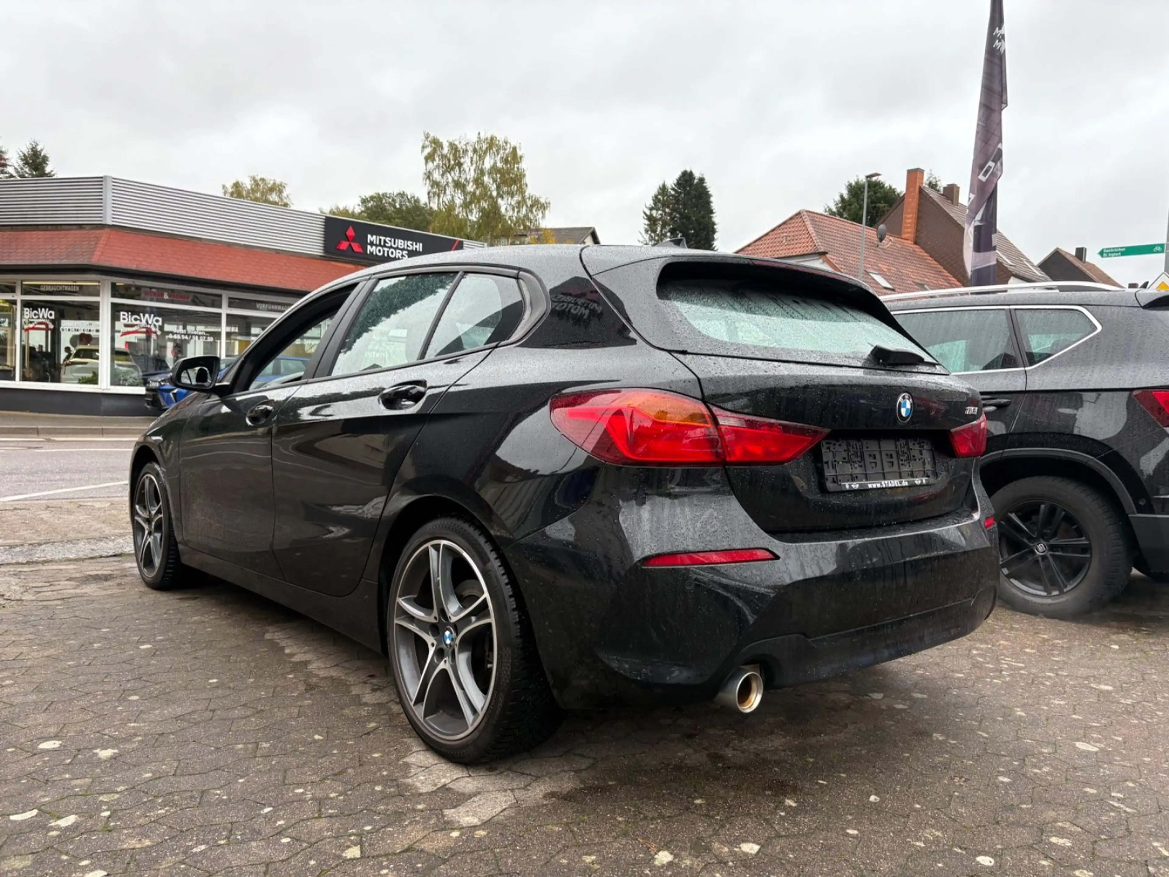 BMW 118 i Advantage Sitzheizung/Alufelgen — photo 4