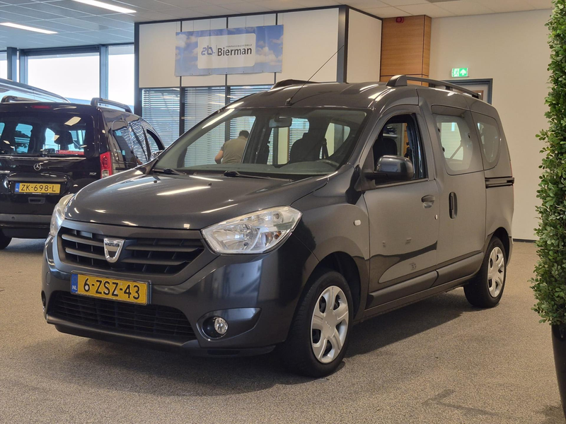Dacia Dokker Rolstoelauto 3+1 of 5+0 — photo 17
