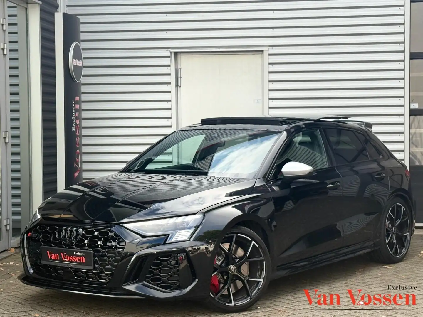 Audi RS3 Sportback 2.5 TFSI Quattro 2024|PANO|RS SEATS|KEYL Schwarz - 1