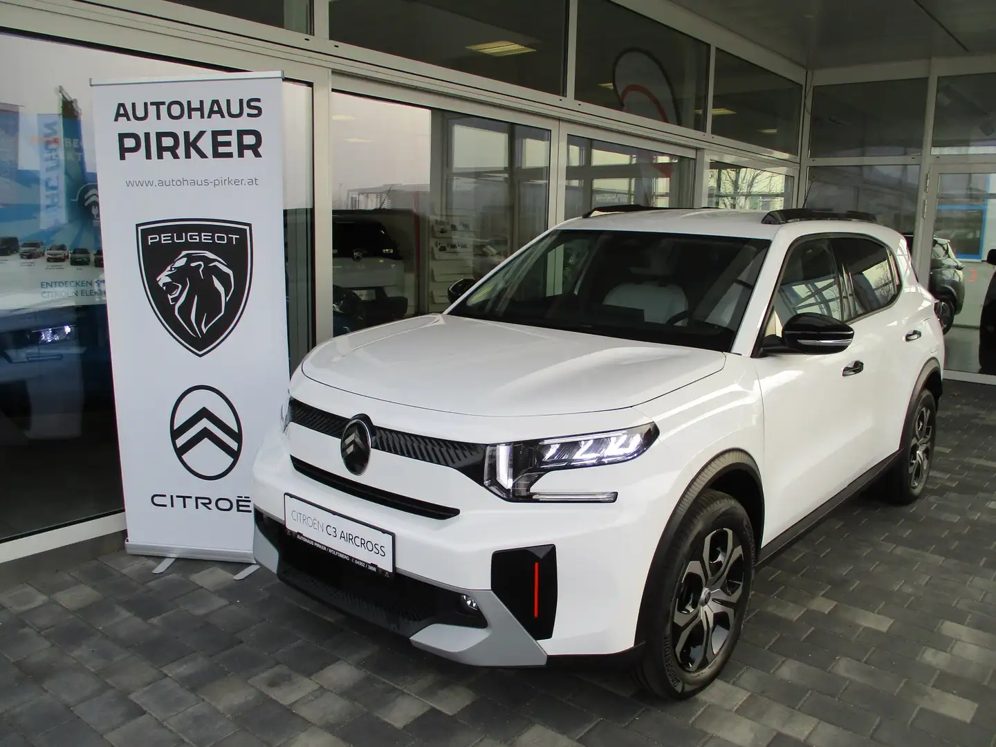 Citroen C3 Aircross Turbo 100 PLUS Weiß - 1