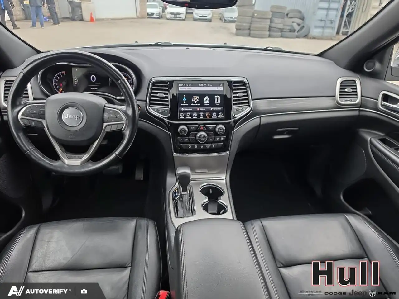 Jeep Grand Cherokee снимка Jeep Grand Cherokee
