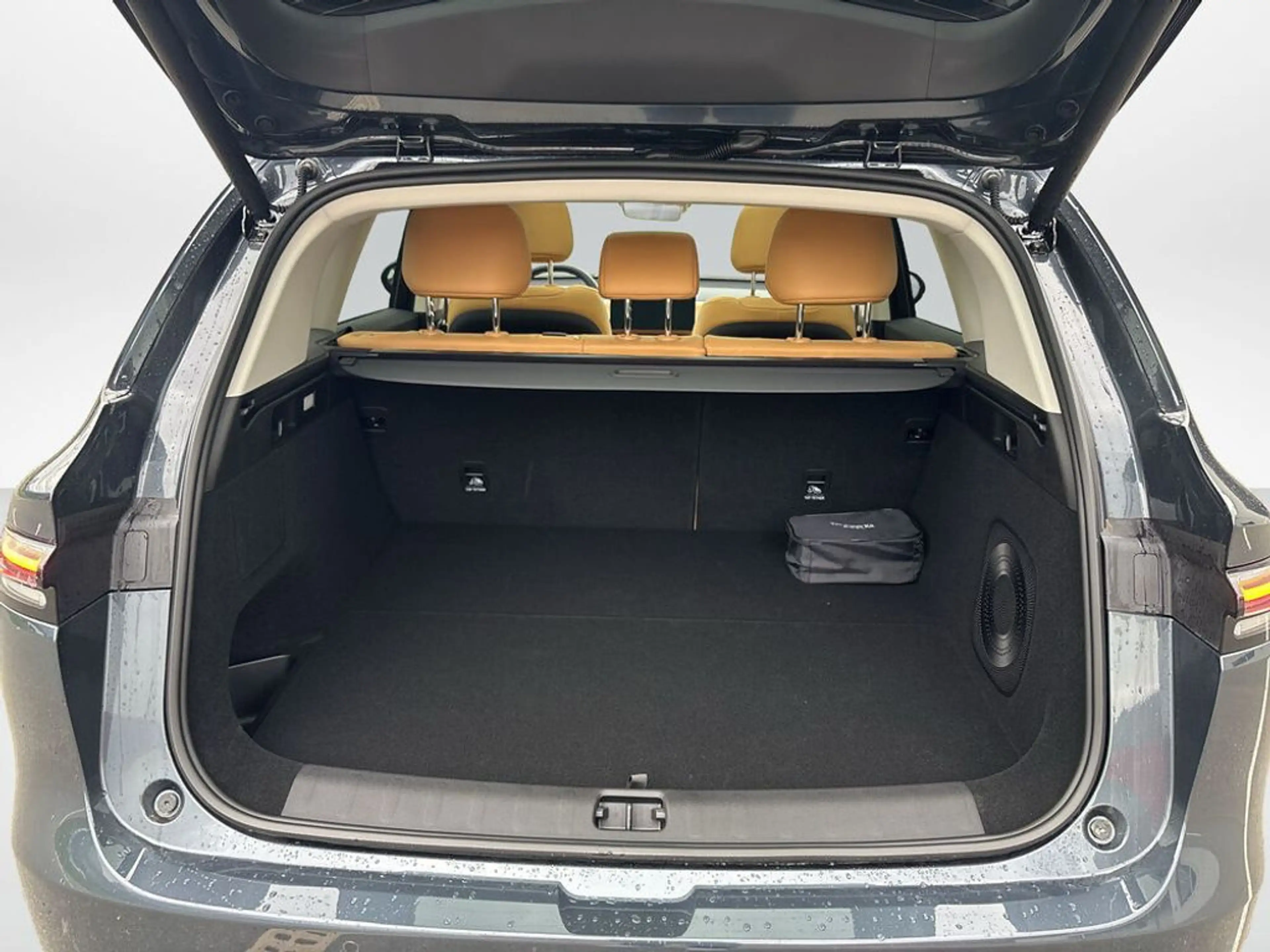 Leapmotor C10 C10 REEV 28,4kWh - Design — photo 13