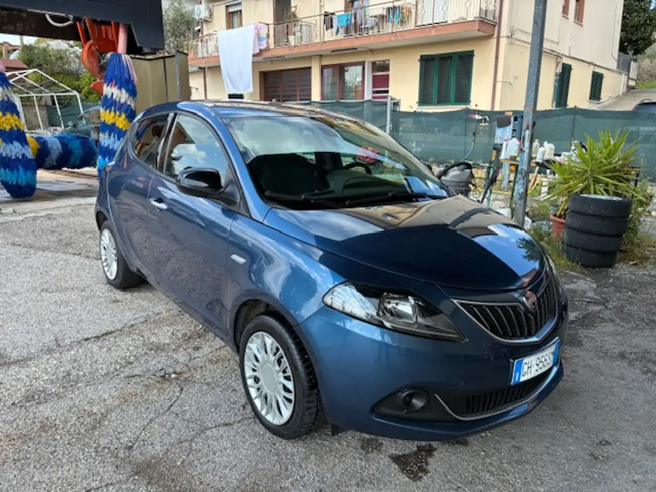 Lancia Ypsilon 2022 — фото 10