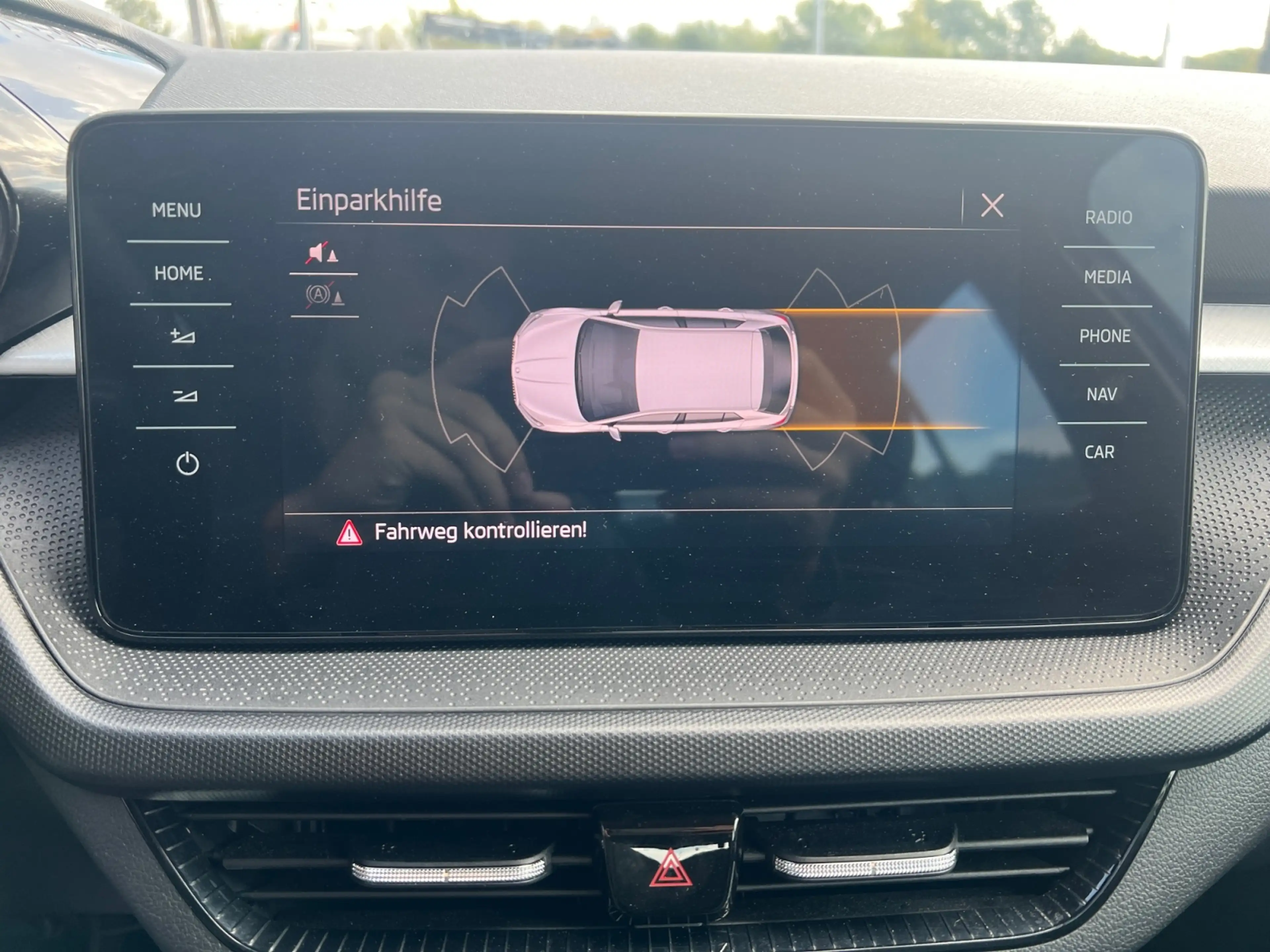 Skoda Fabia 1.0 TSI +LED +NAVI +CARPLAY +DAB +PDC +KLIMA + — photo 26