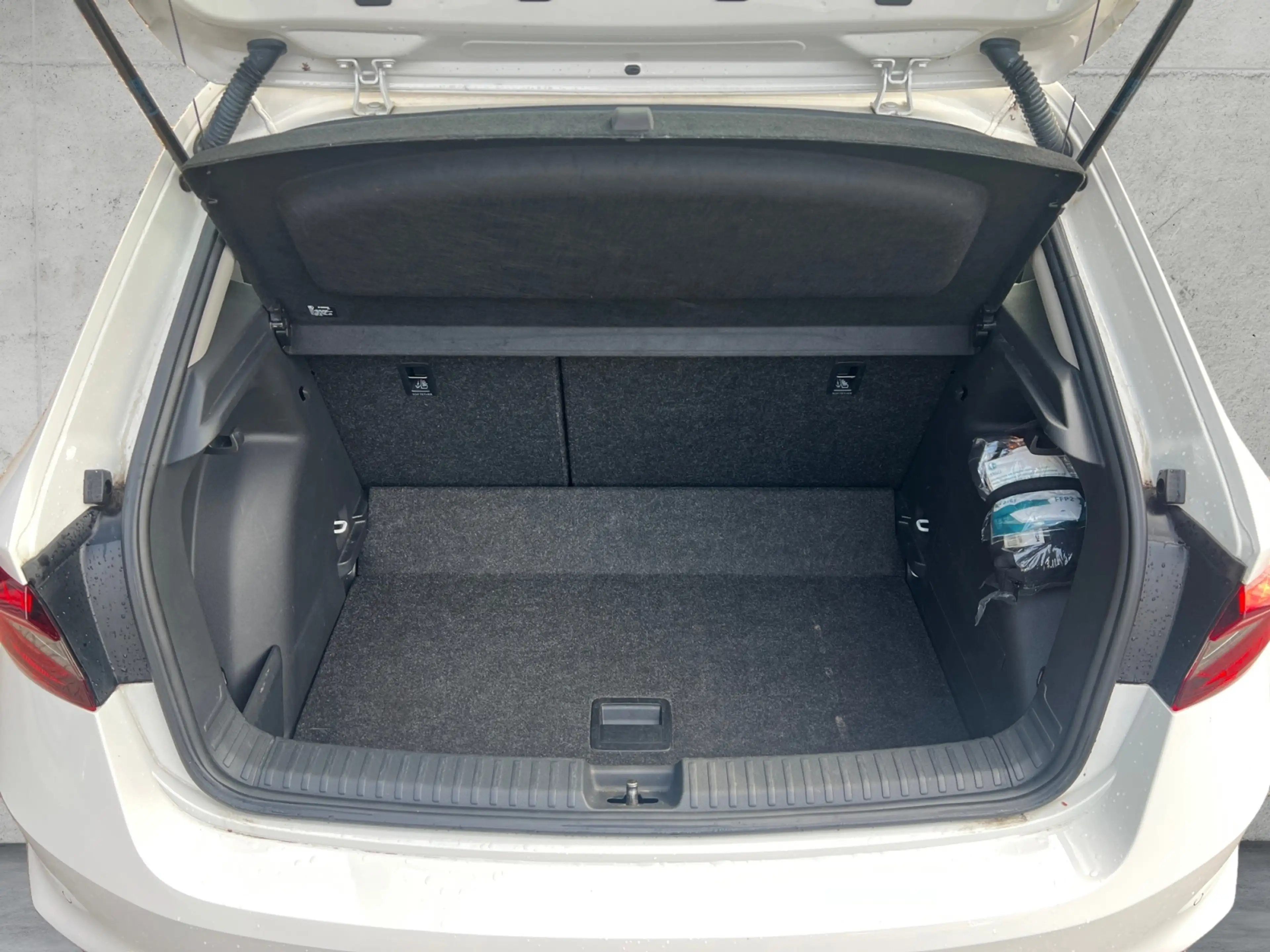 Skoda Fabia 1.0 TSI +LED +NAVI +CARPLAY +DAB +PDC +KLIMA + — photo 20