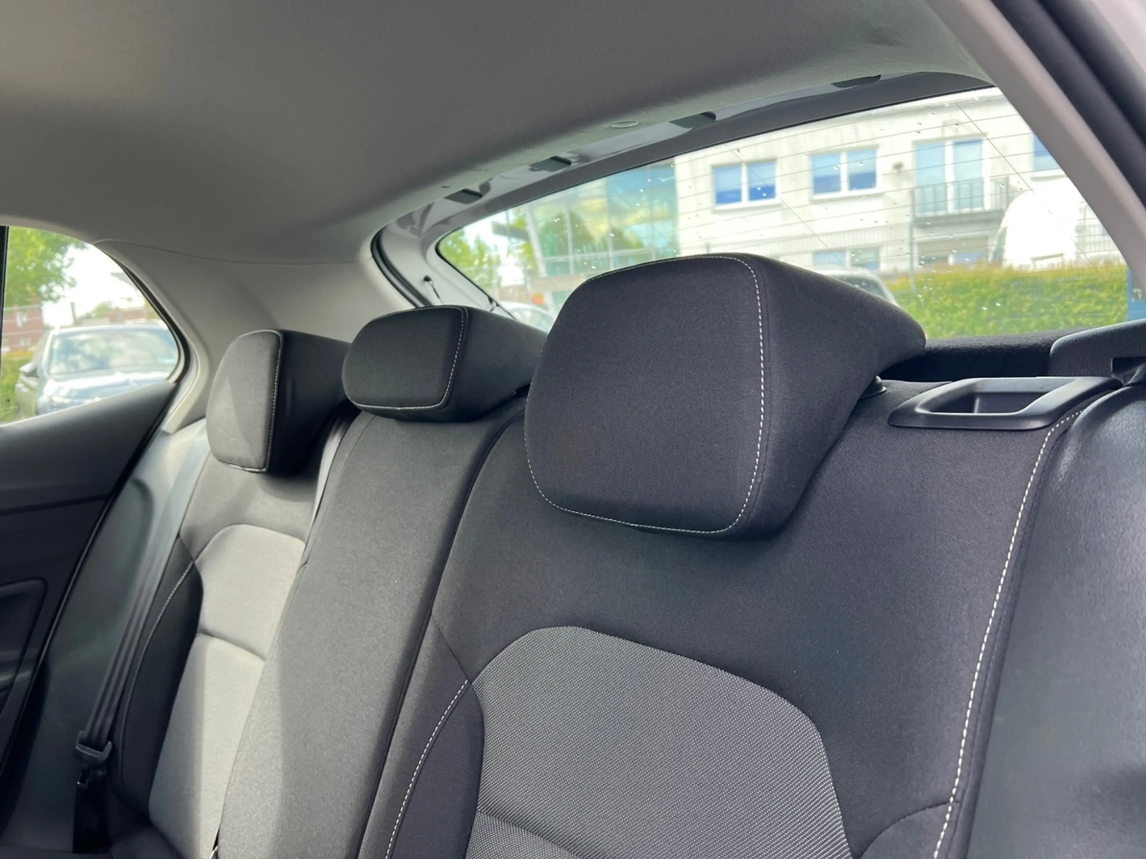 Skoda Fabia 1.0 TSI +LED +NAVI +CARPLAY +DAB +PDC +KLIMA + — photo 21