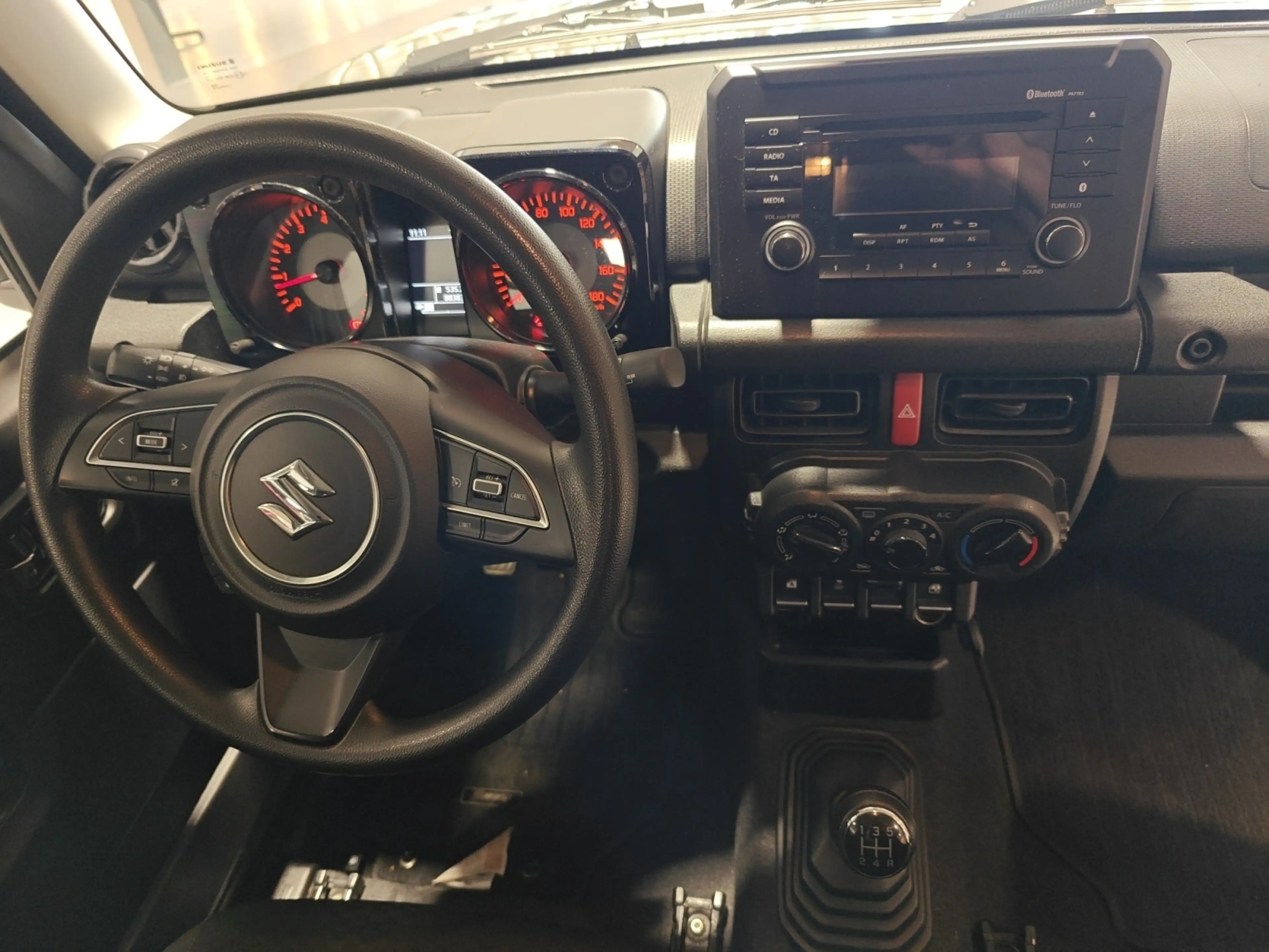 Suzuki Jimny Jimny 1.5 Allgrip Comfort (EURO 6d-TEMP) — photo 11