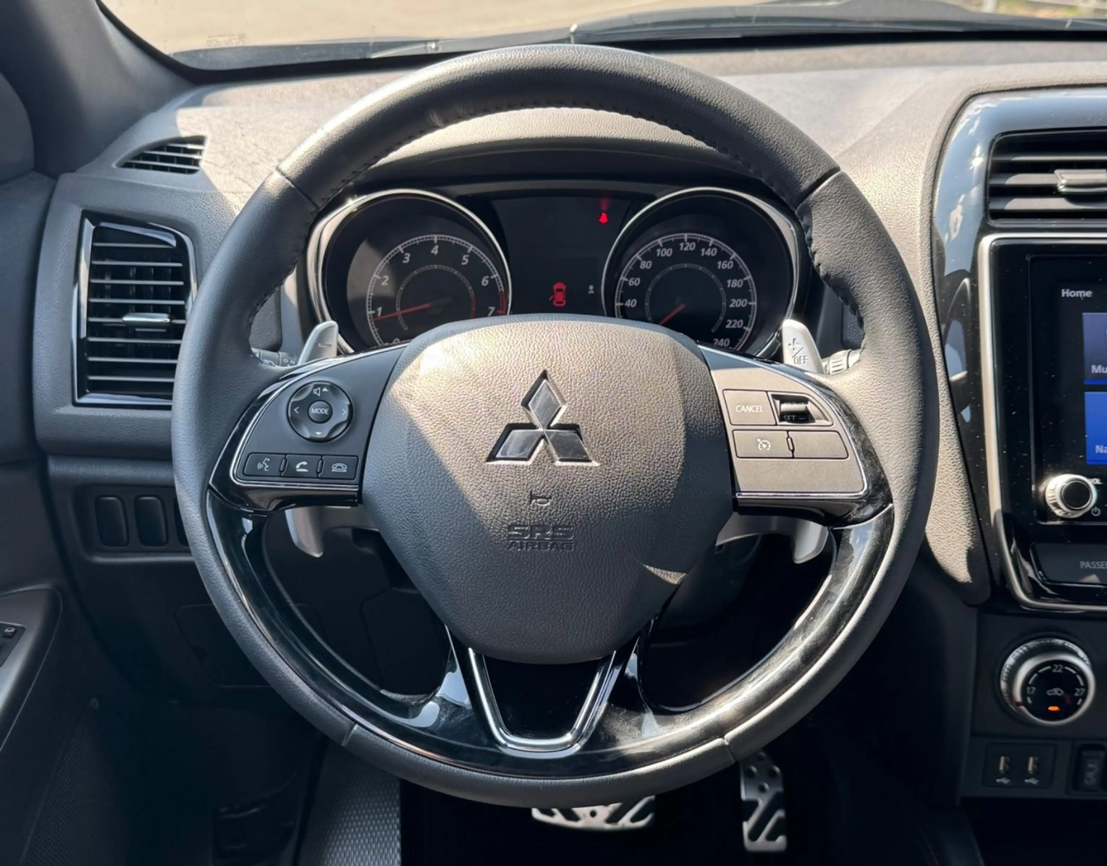 Mitsubishi ASX 2.0 Intro Edition+ 2WD+Finanzierung+Garantie — photo 11