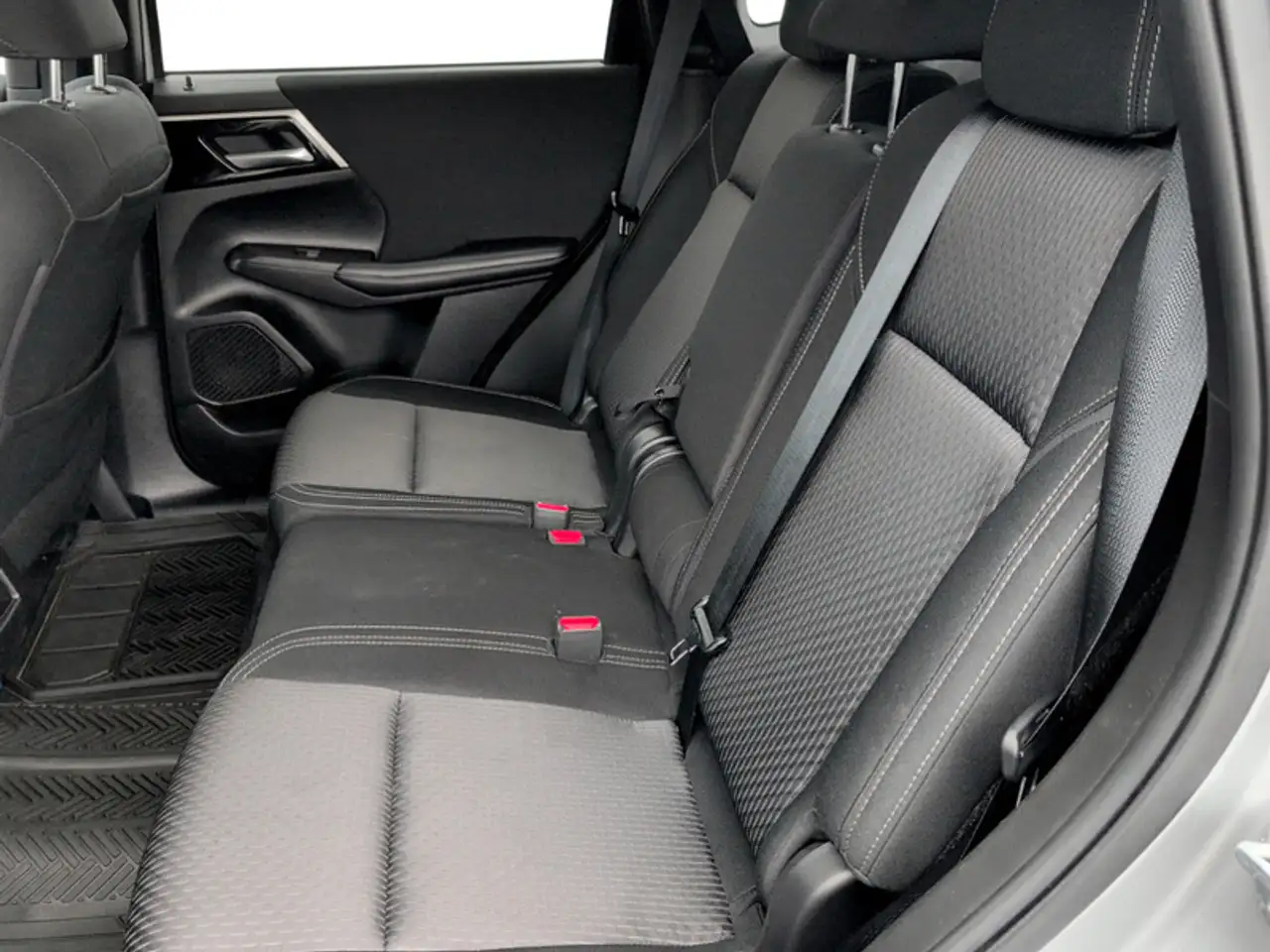 Mitsubishi Outlander снимка Mitsubishi Outlander