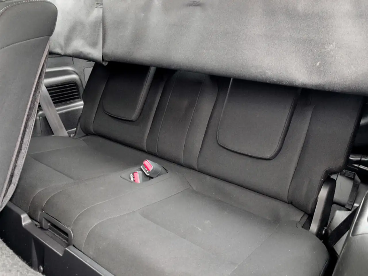Mitsubishi Outlander снимка Mitsubishi Outlander