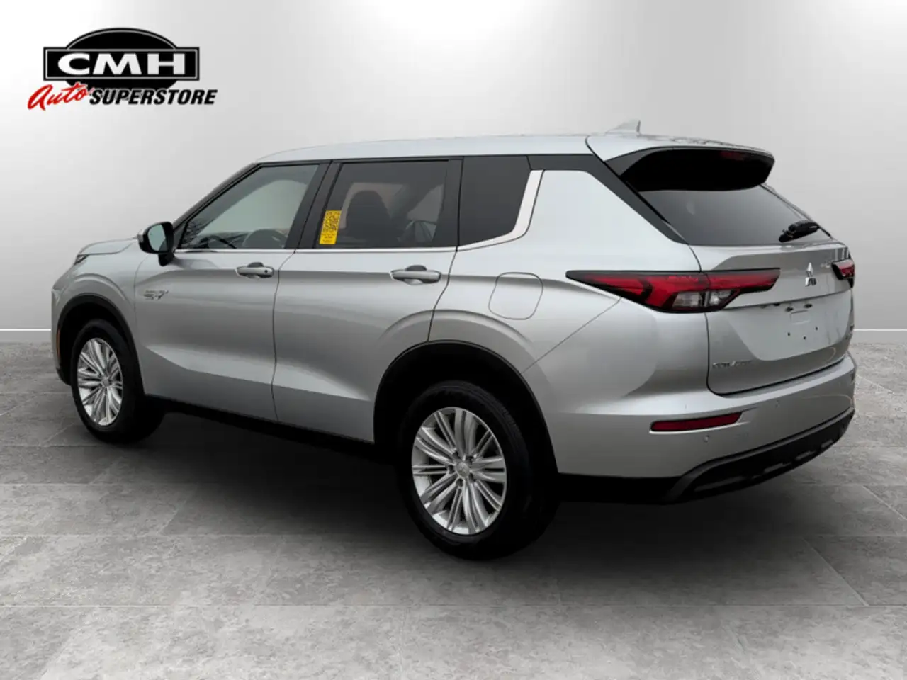 Mitsubishi Outlander снимка Mitsubishi Outlander