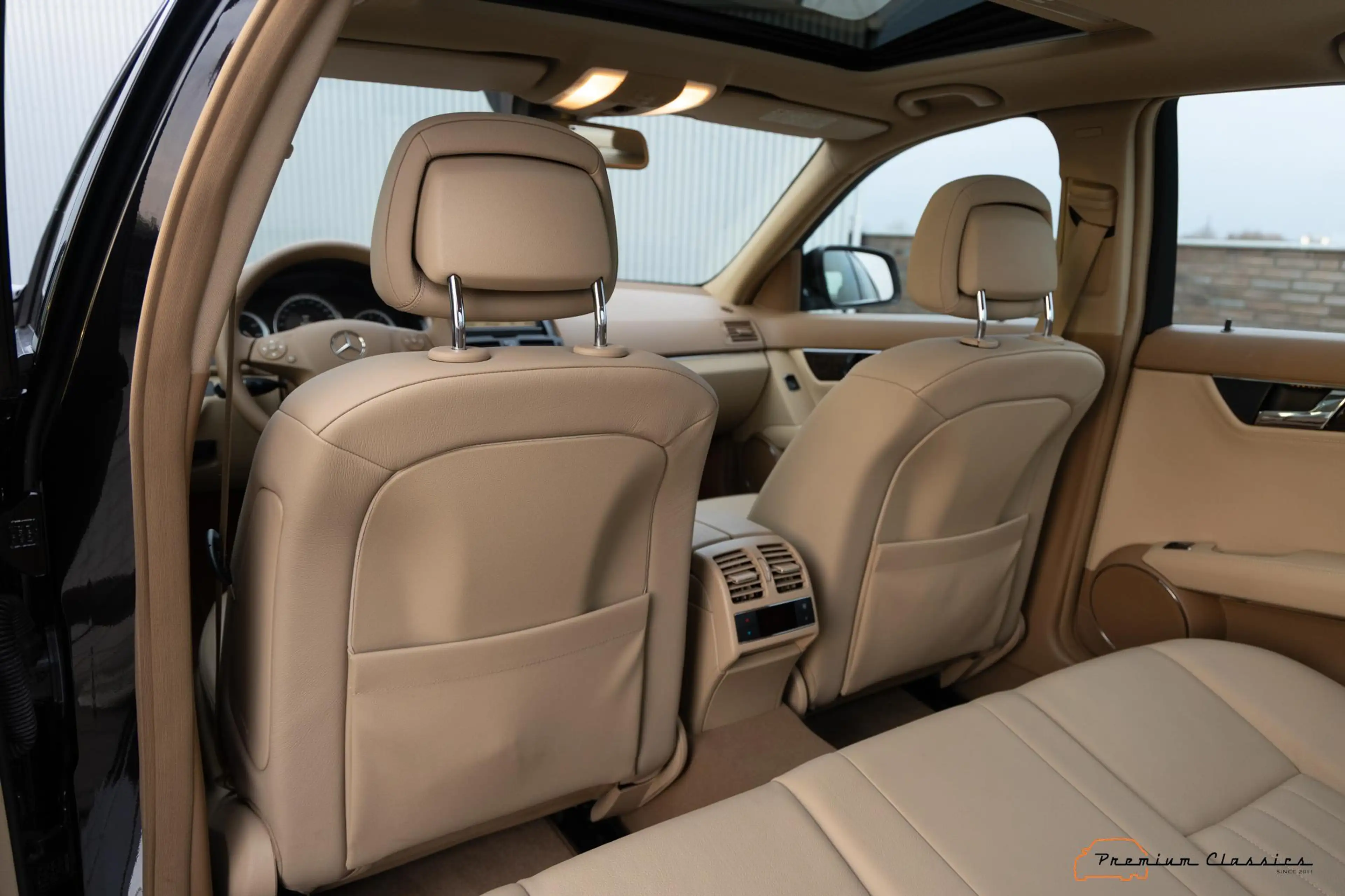 Mercedes-Benz C 350 Elegance | 47.000KM | 1st Owner | Sunroof | Memory — photo 46