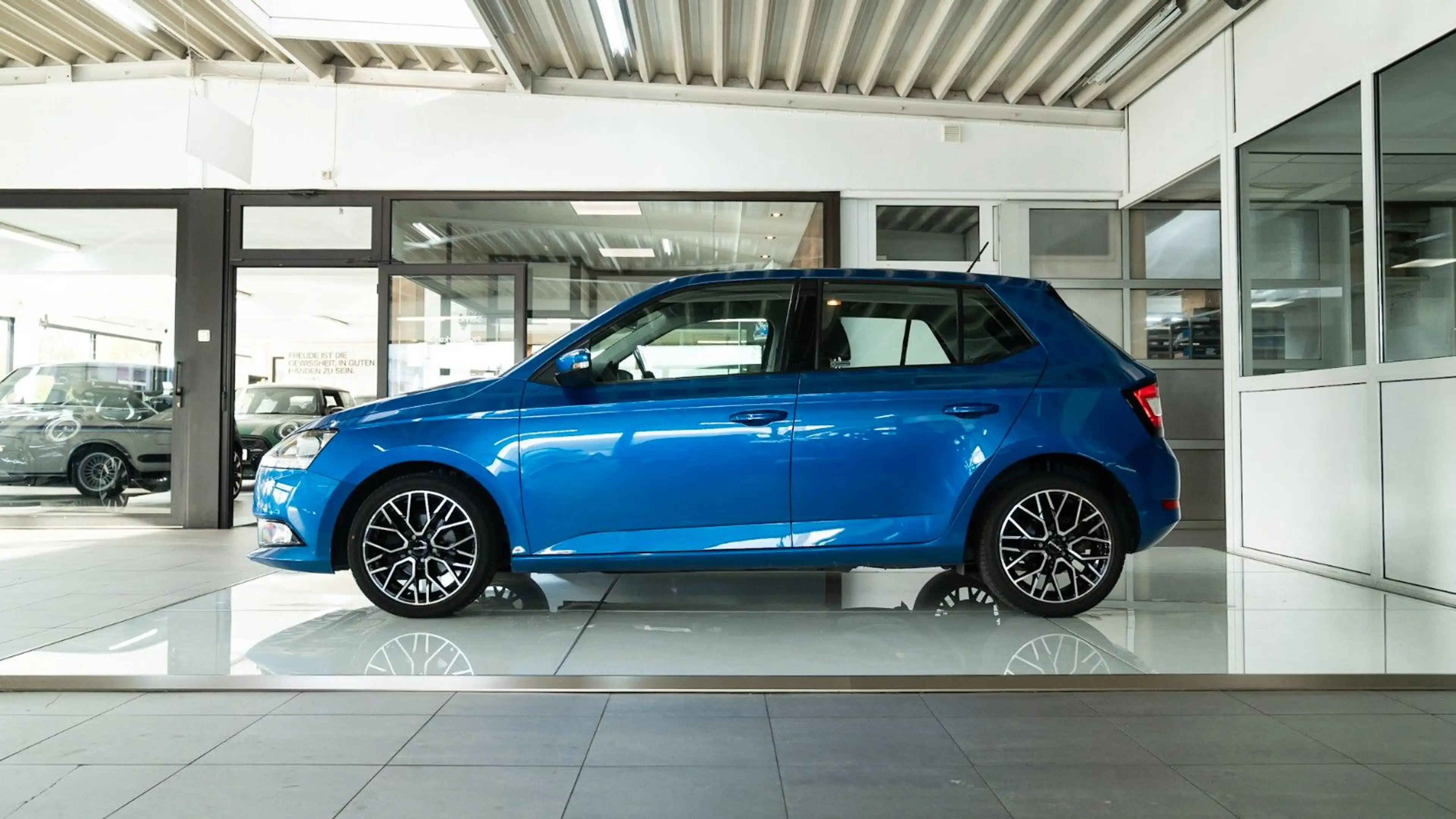 Skoda Fabia Ambition — photo 10