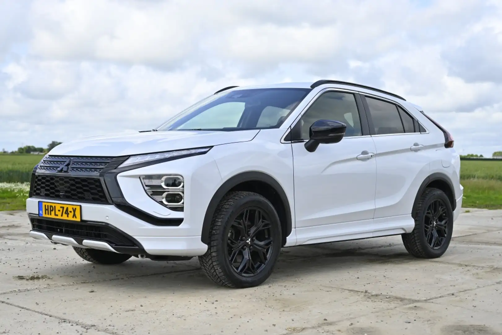 Mitsubishi Eclipse Cross 2.4 PHEV Executive Wit - 1