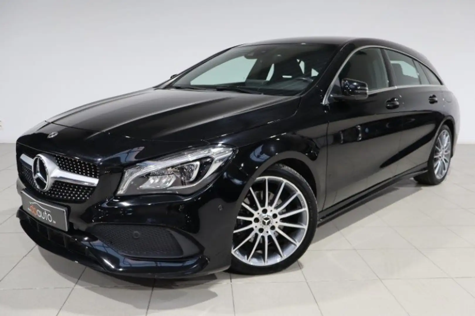 Mercedes-Benz CLA 200 CLA Shooting Brake 200 AMG Line - 1
