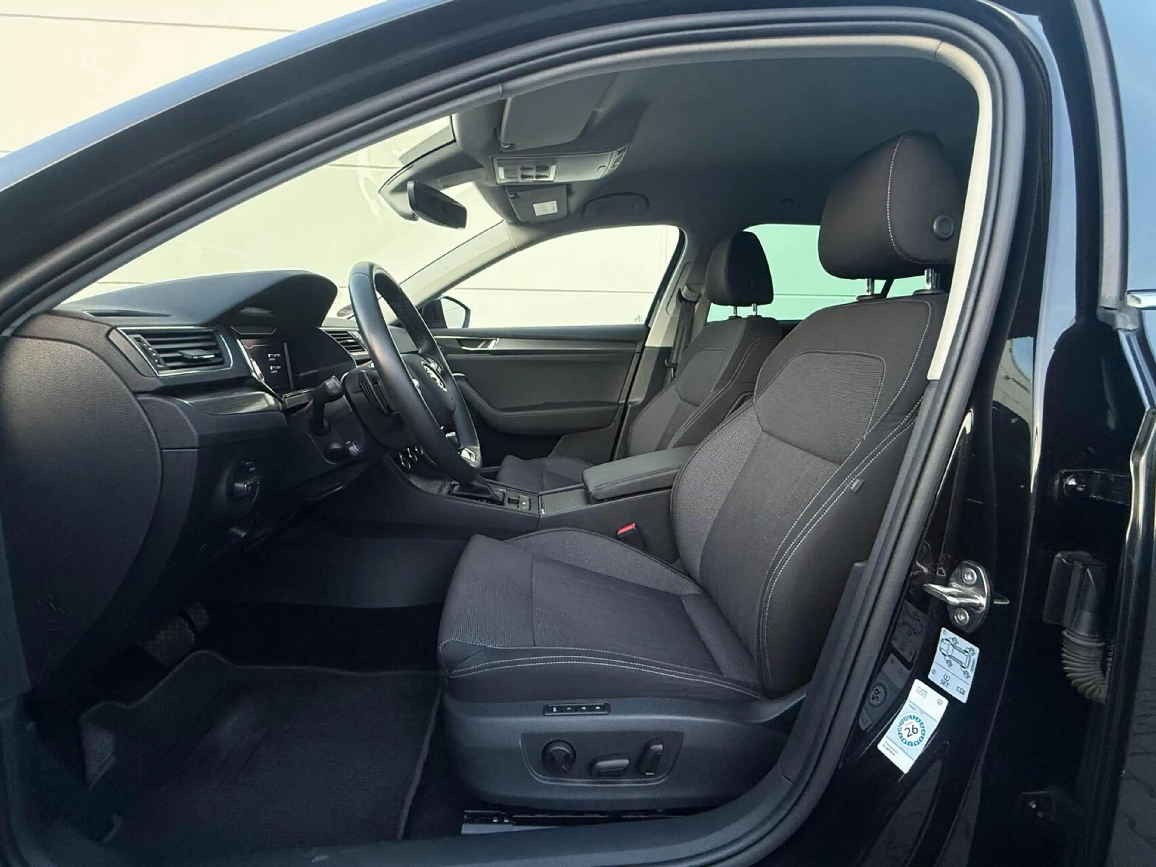 Skoda Superb Combi 1.4 TSI iV 218pk Business Edition Plus | Tra — photo 6