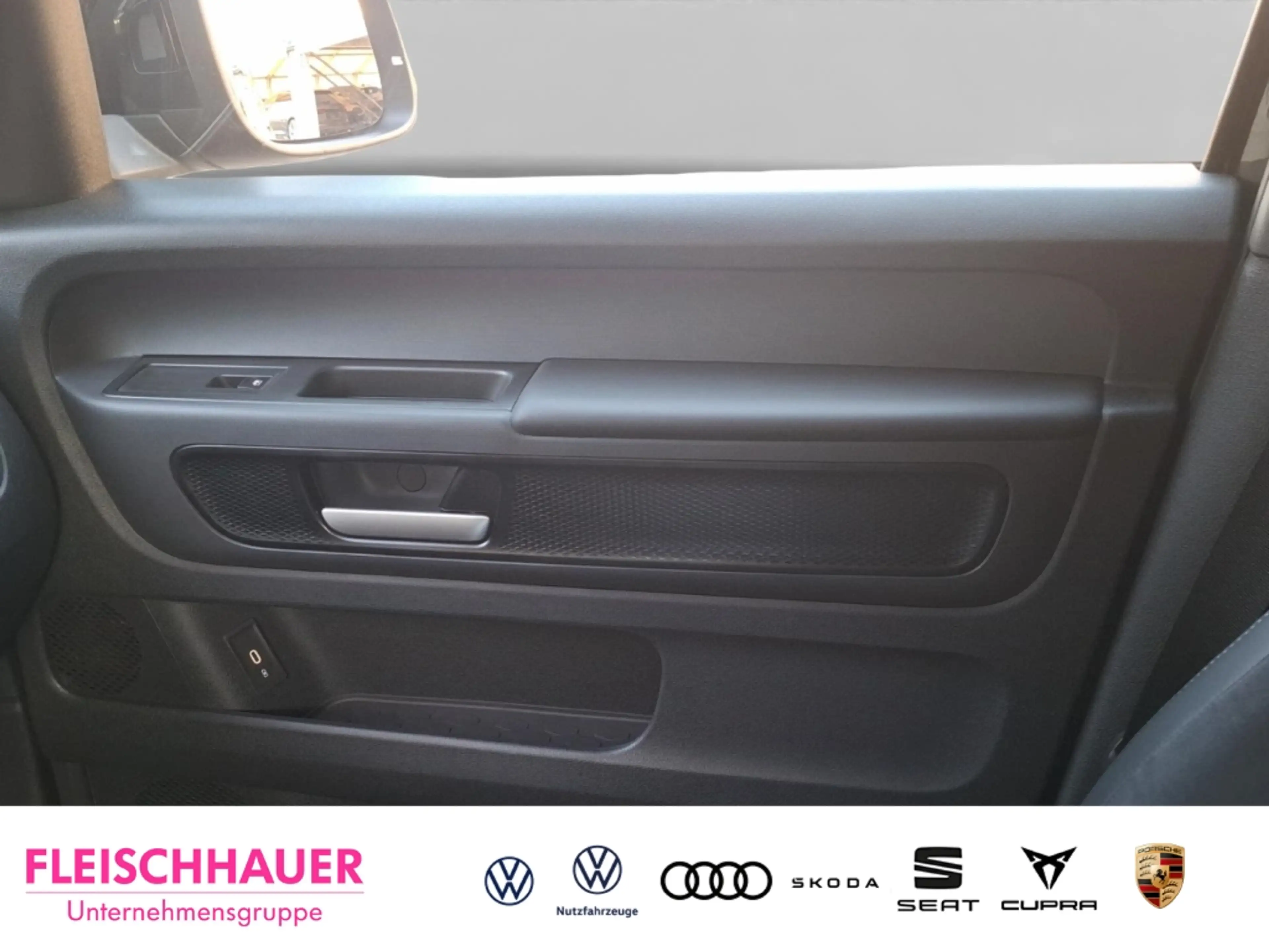 Volkswagen ID. Buzz Pro 79 KW Wärmepumpe AHK Navi Matrix-LED — photo 14