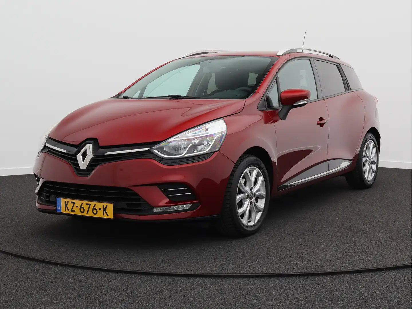 Renault Clio Estate 0.9 TCe Zen/ lage km/ trekhaak/ zeer mooi! Rood - 1