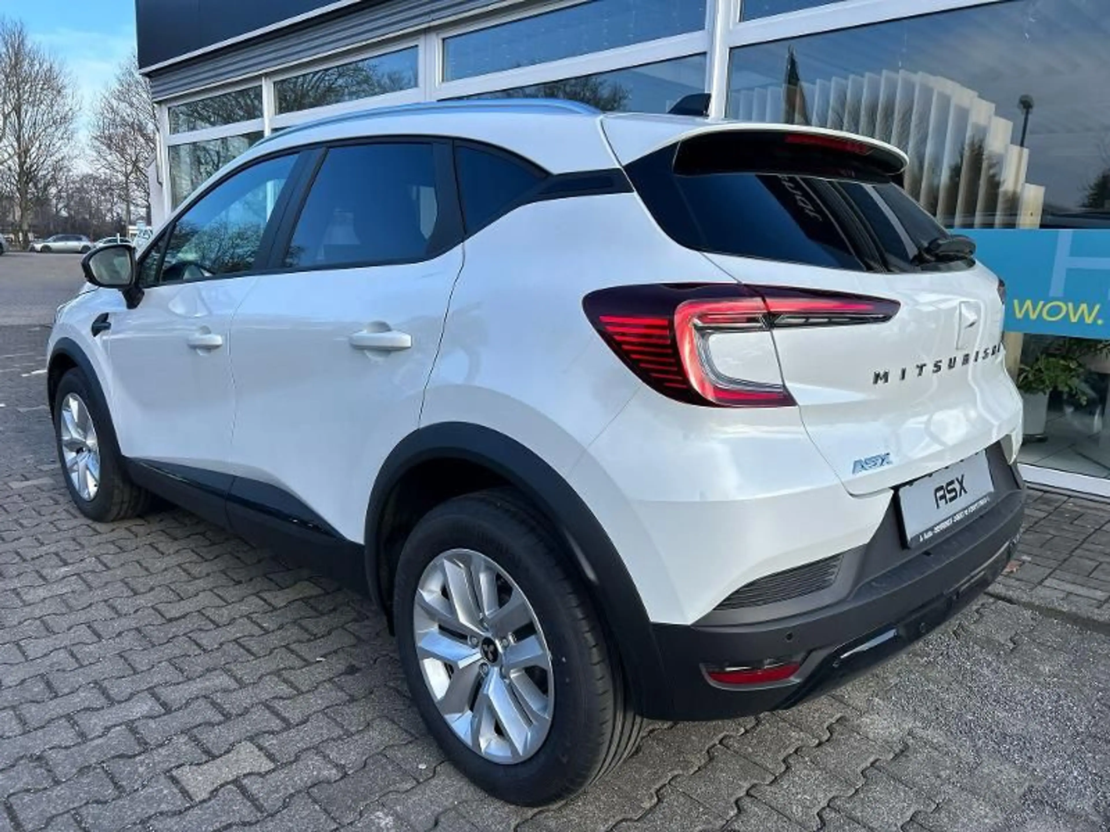 Mitsubishi ASX Diamant Plus 1.2 6MT *8 Jahre Garantiepaket* — photo 3