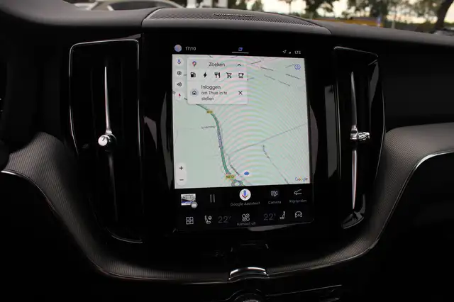 Volvo XC60 view 23