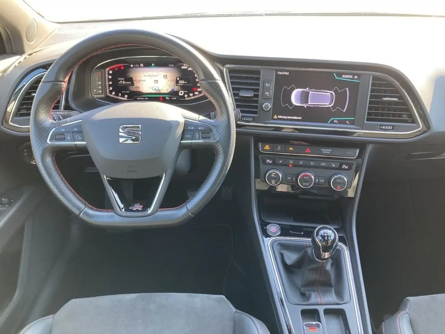 SEAT Leon 1.5 EcoTSI ACT 130 CV ST FR Nero - 1