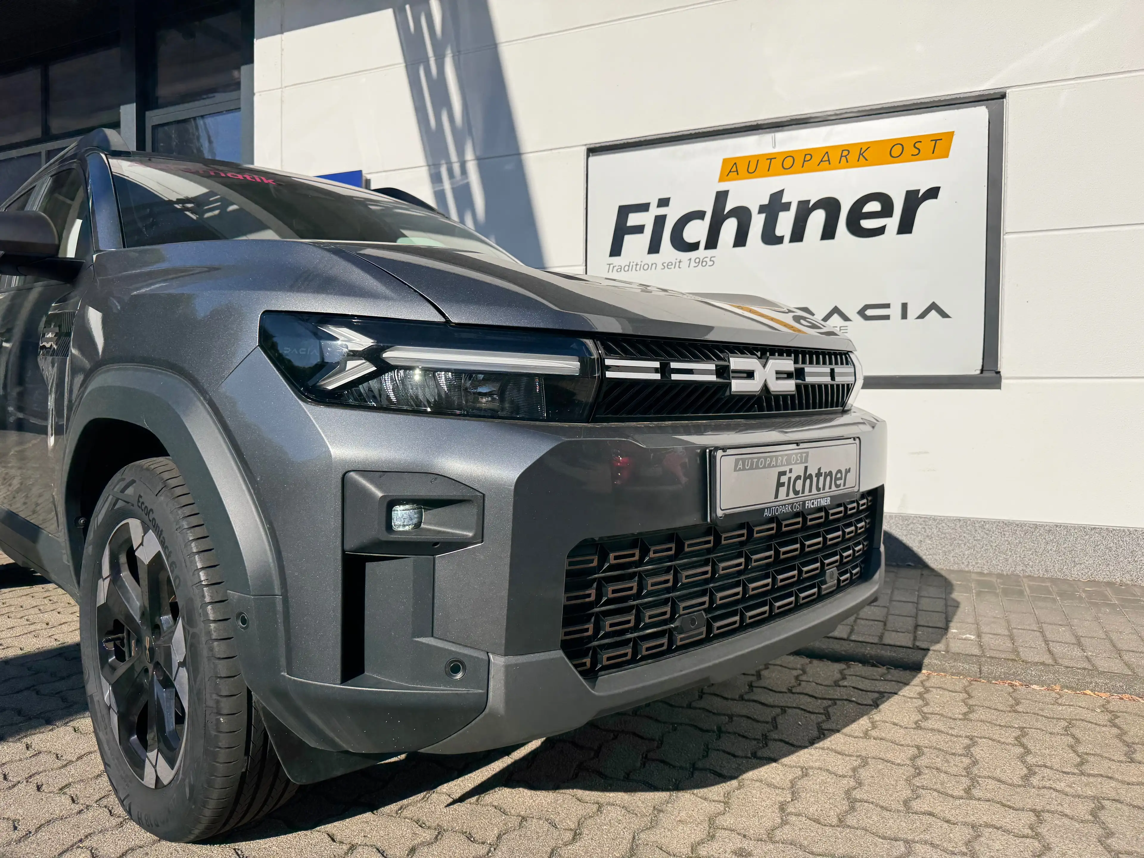 Dacia Bigster Hybrid 155 Extreme Citypaket Winter Plus Paket — photo 2