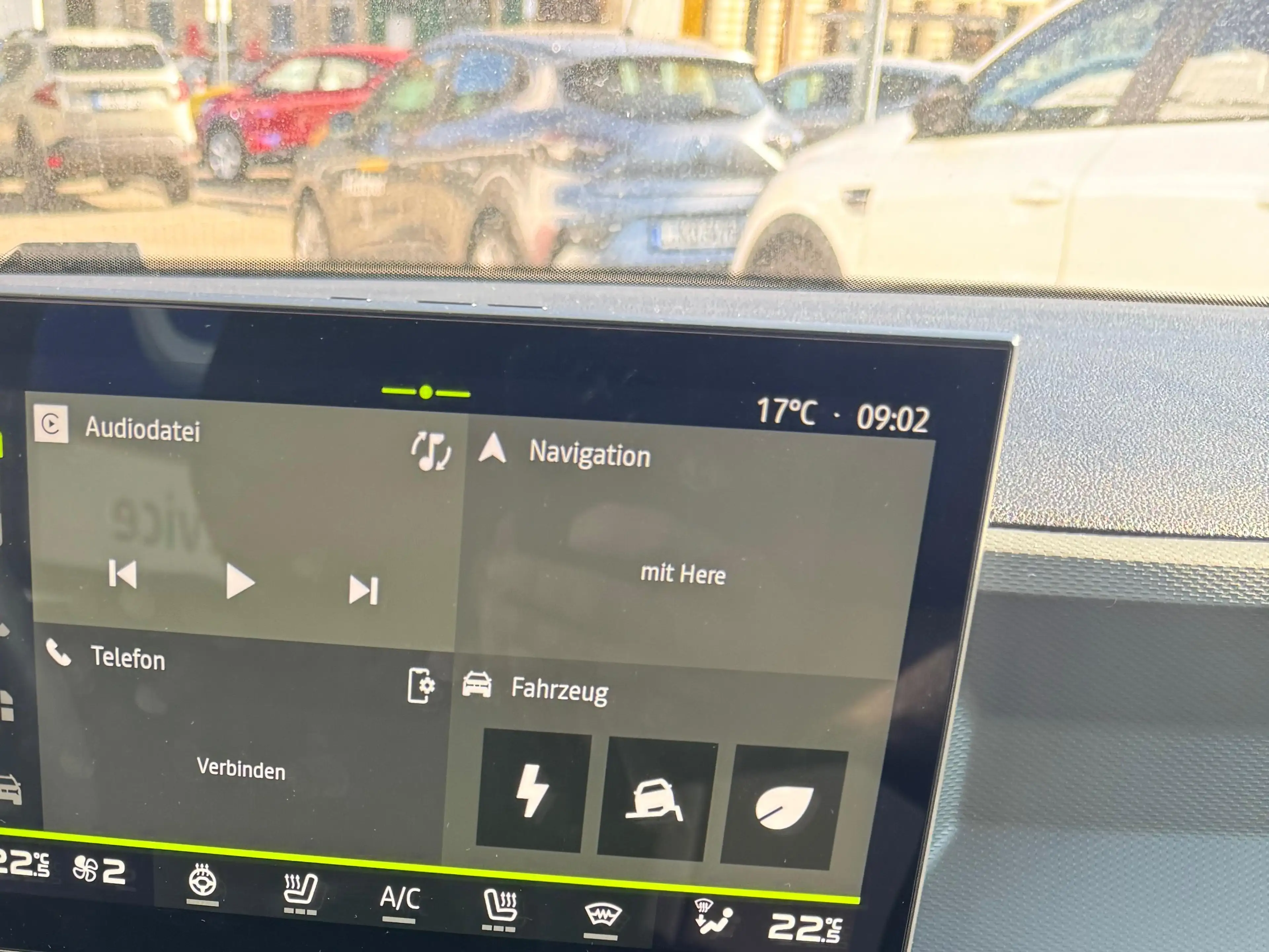 Dacia Bigster Hybrid 155 Extreme Citypaket Winter Plus Paket — photo 11