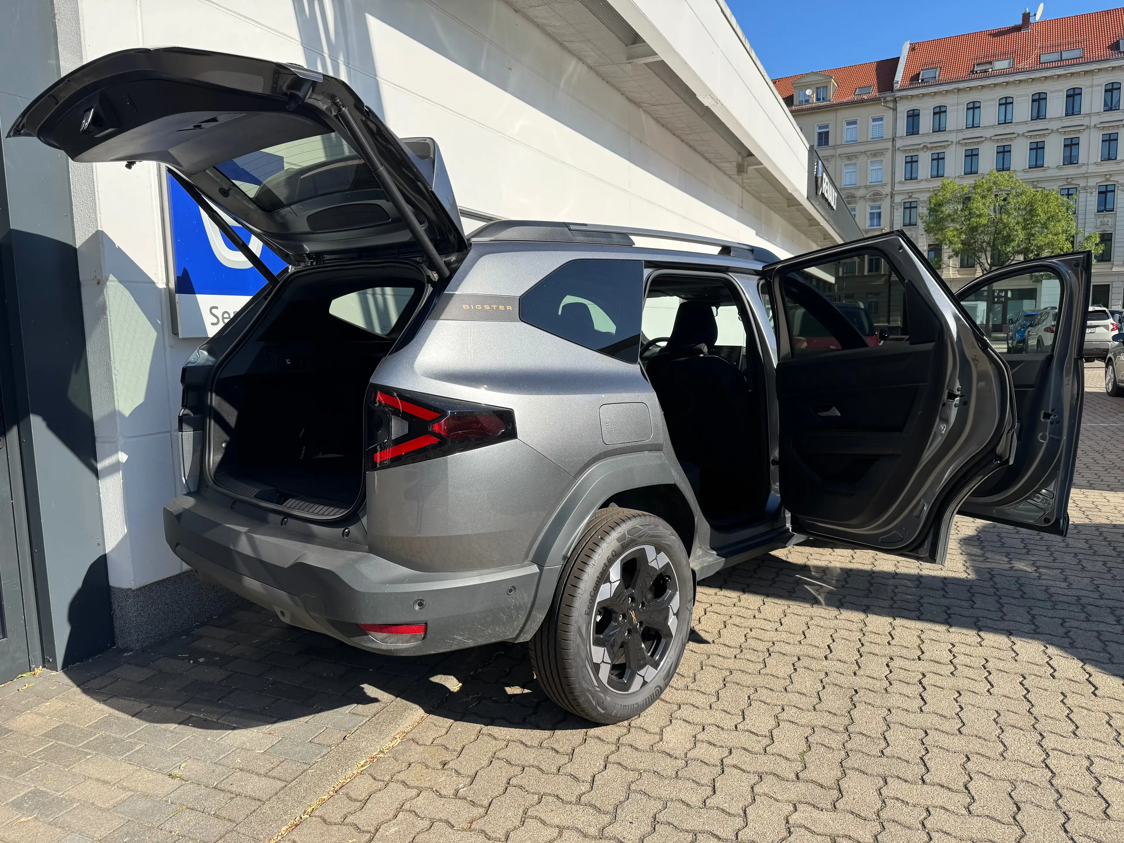 Dacia Bigster Hybrid 155 Extreme Citypaket Winter Plus Paket — photo 5