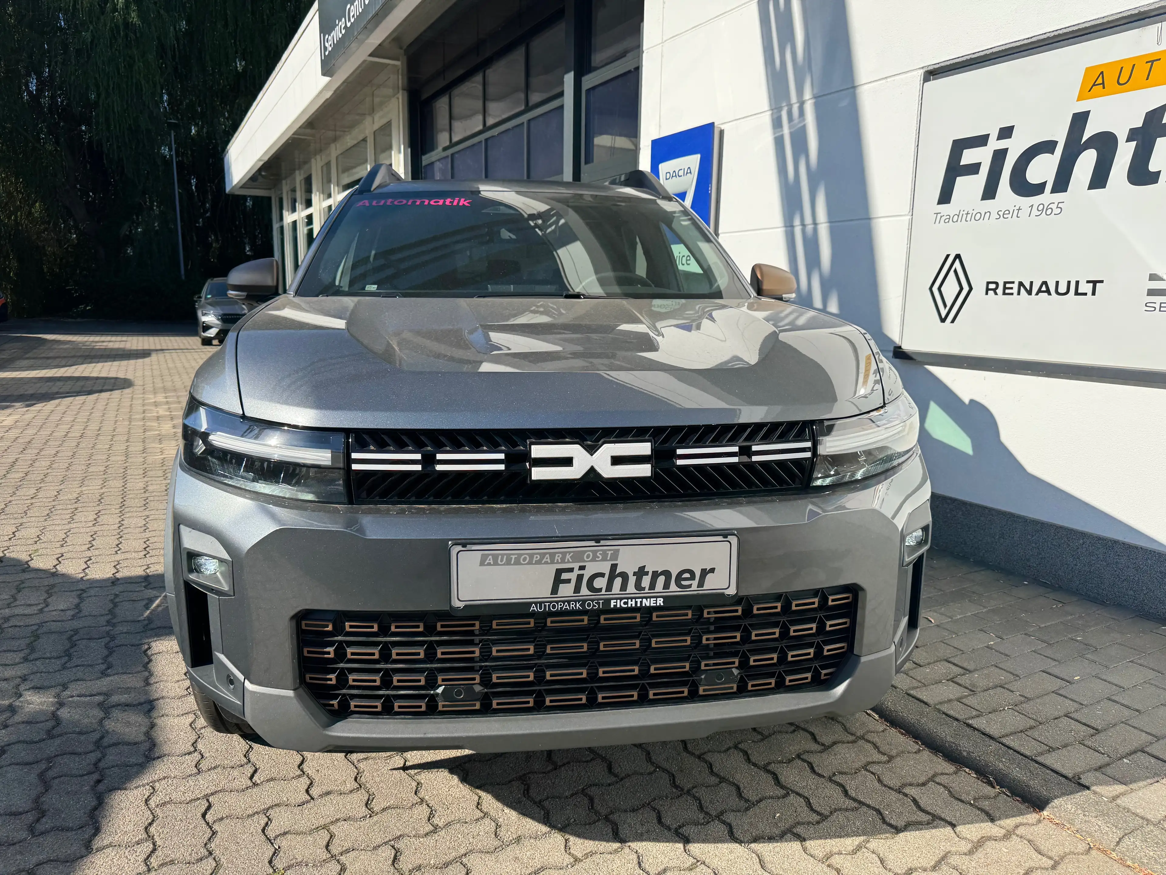 Dacia Bigster Hybrid 155 Extreme Citypaket Winter Plus Paket — photo 6