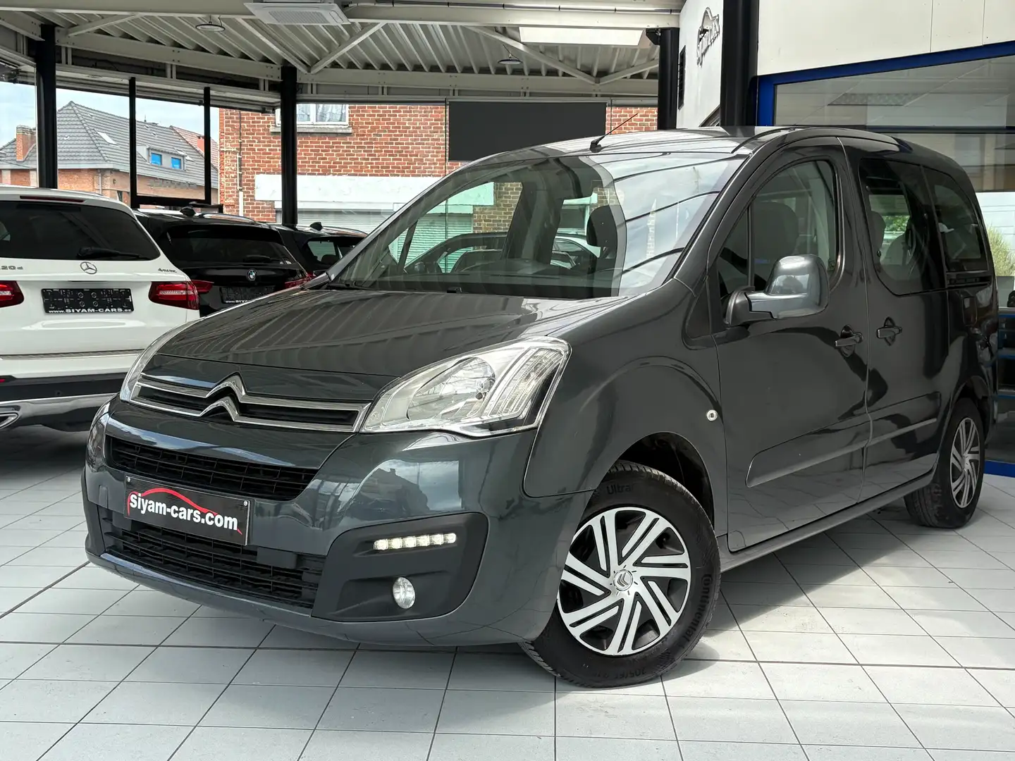 Citroen Berlingo Berlingo 1.6 HDi * LAT G/D * CLIM * TVA * EURO 6* Gris - 1