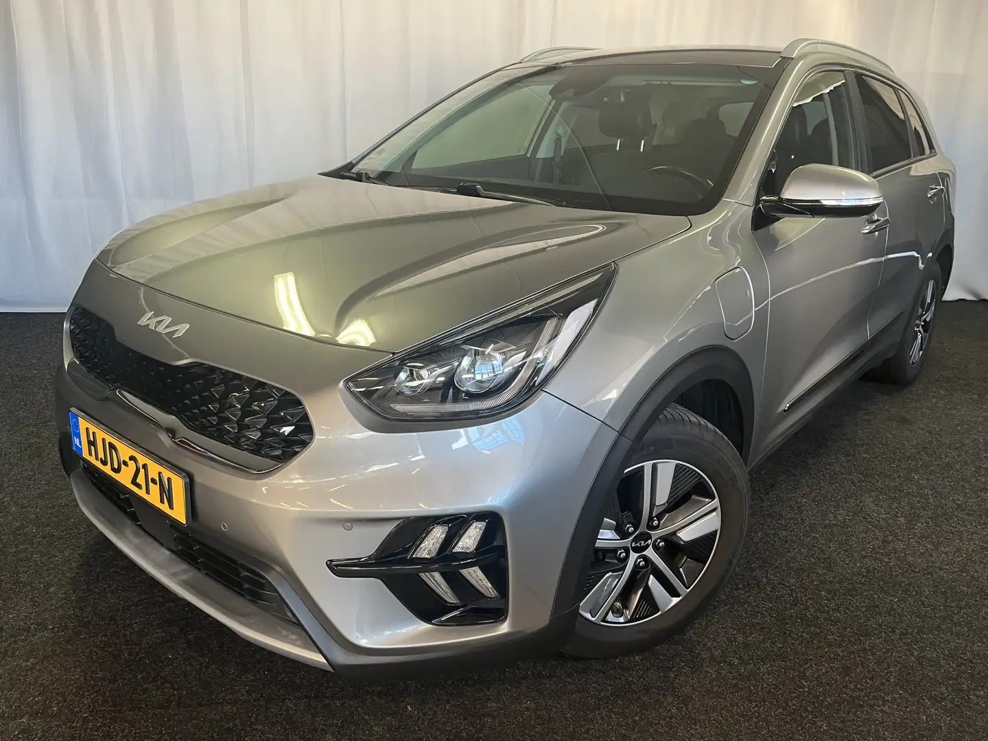 Kia Niro 1.6 GDi PHEV PLUG-IN DynamicLine 1E EIGN/ECC/APPLE Gris - 1