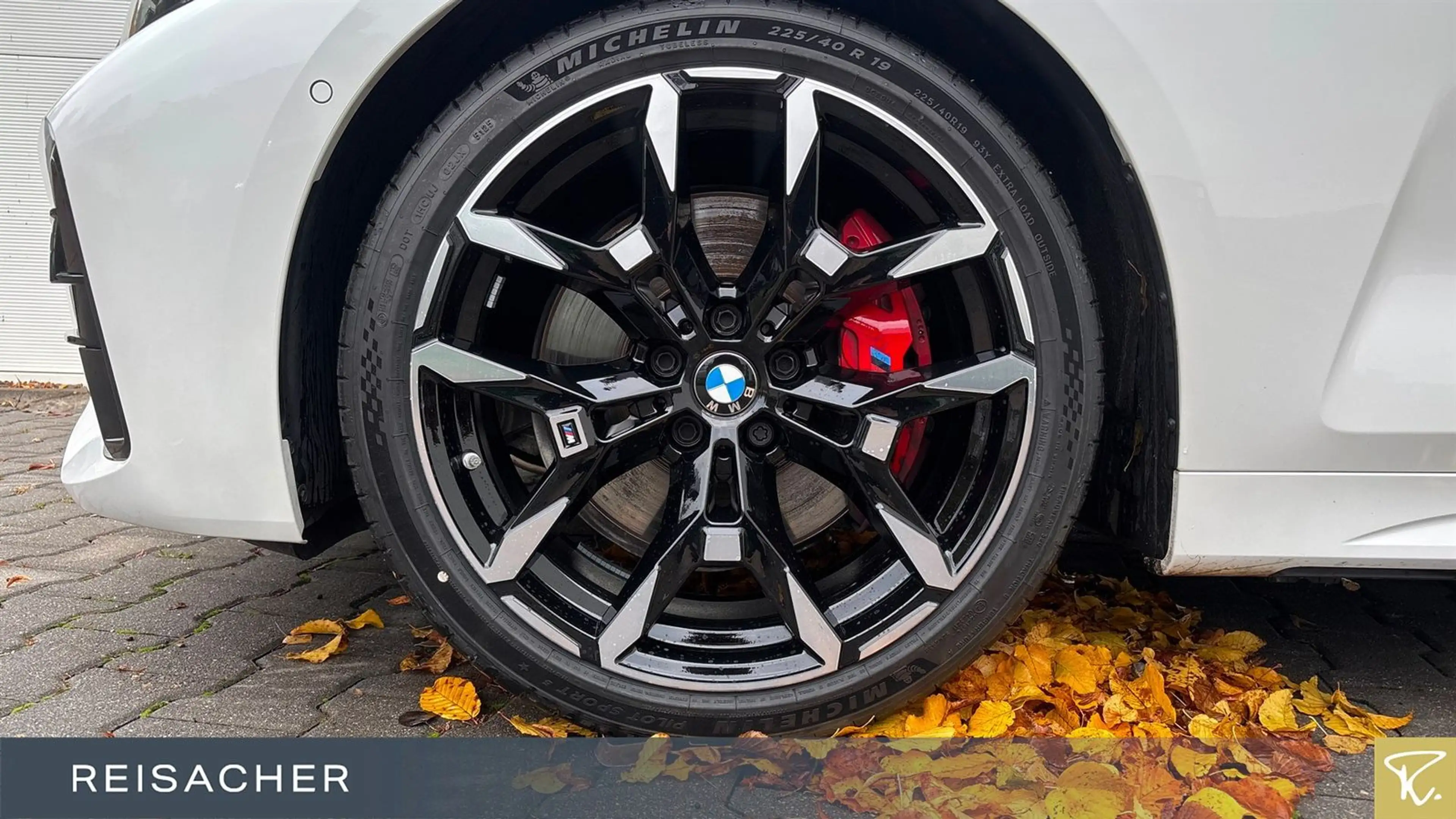BMW M4 i xDrive Cabrio M Sport PRO,HuD,ACC,360°,H/K — photo 3