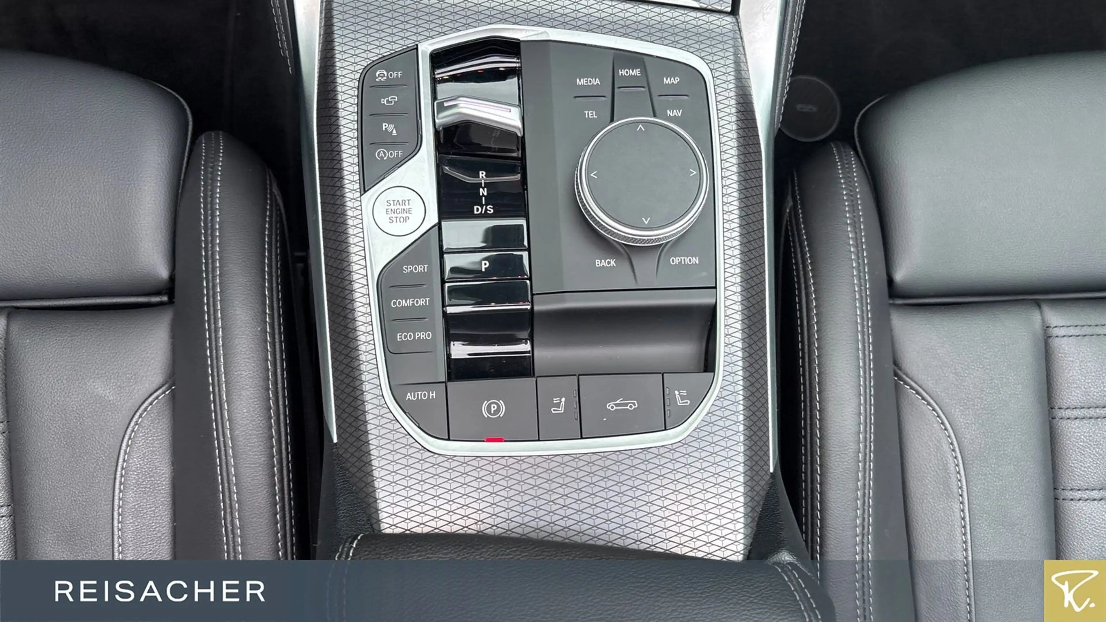 BMW M4 i xDrive Cabrio M Sport PRO,HuD,ACC,360°,H/K — photo 11