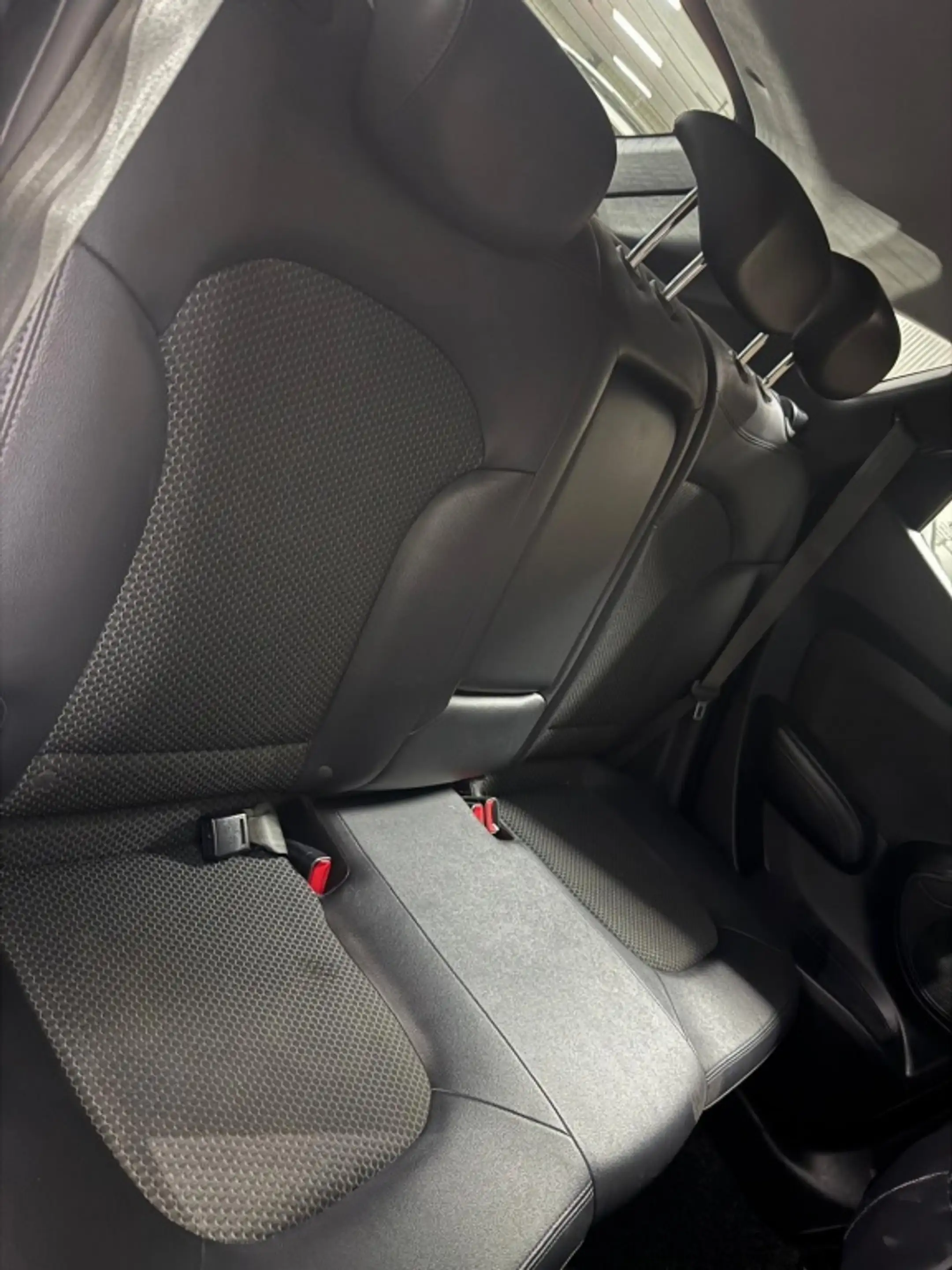 Hyundai iX35 1.6i GDI Active — photo 10