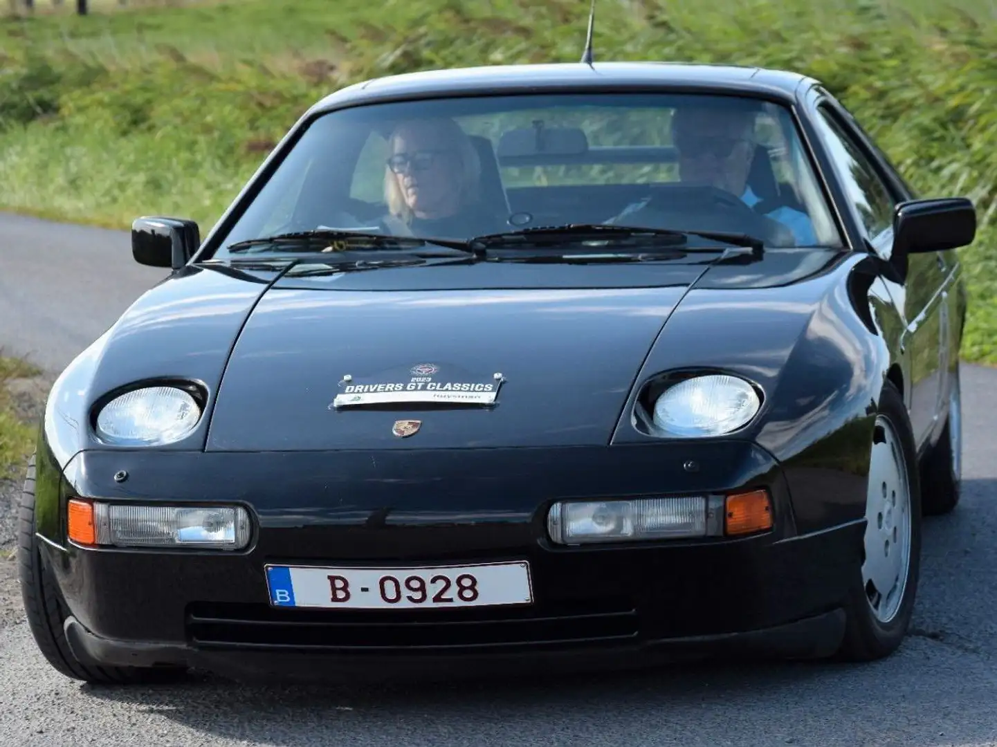 Porsche 928 928 Automatik S 4 Zwart - 1