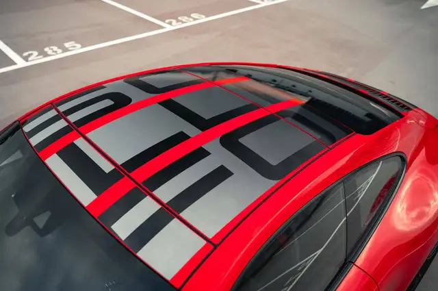Porsche 911 view 19