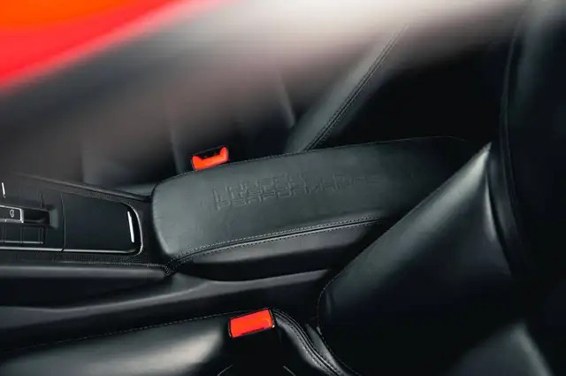 Porsche 911 view 5