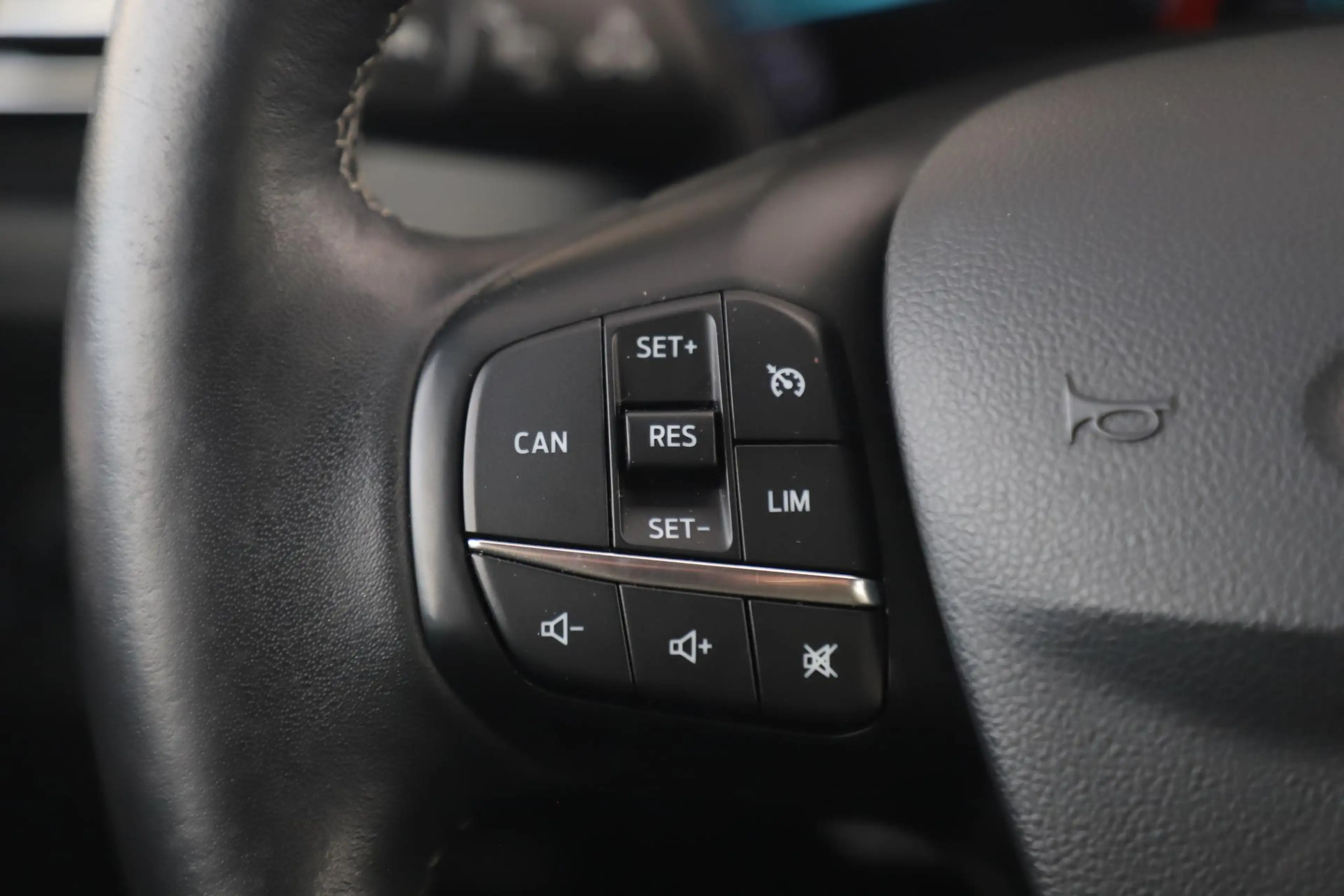 Ford Focus 1.0 EcoBoost Titanium Business 125PK Navigatie Car — photo 12