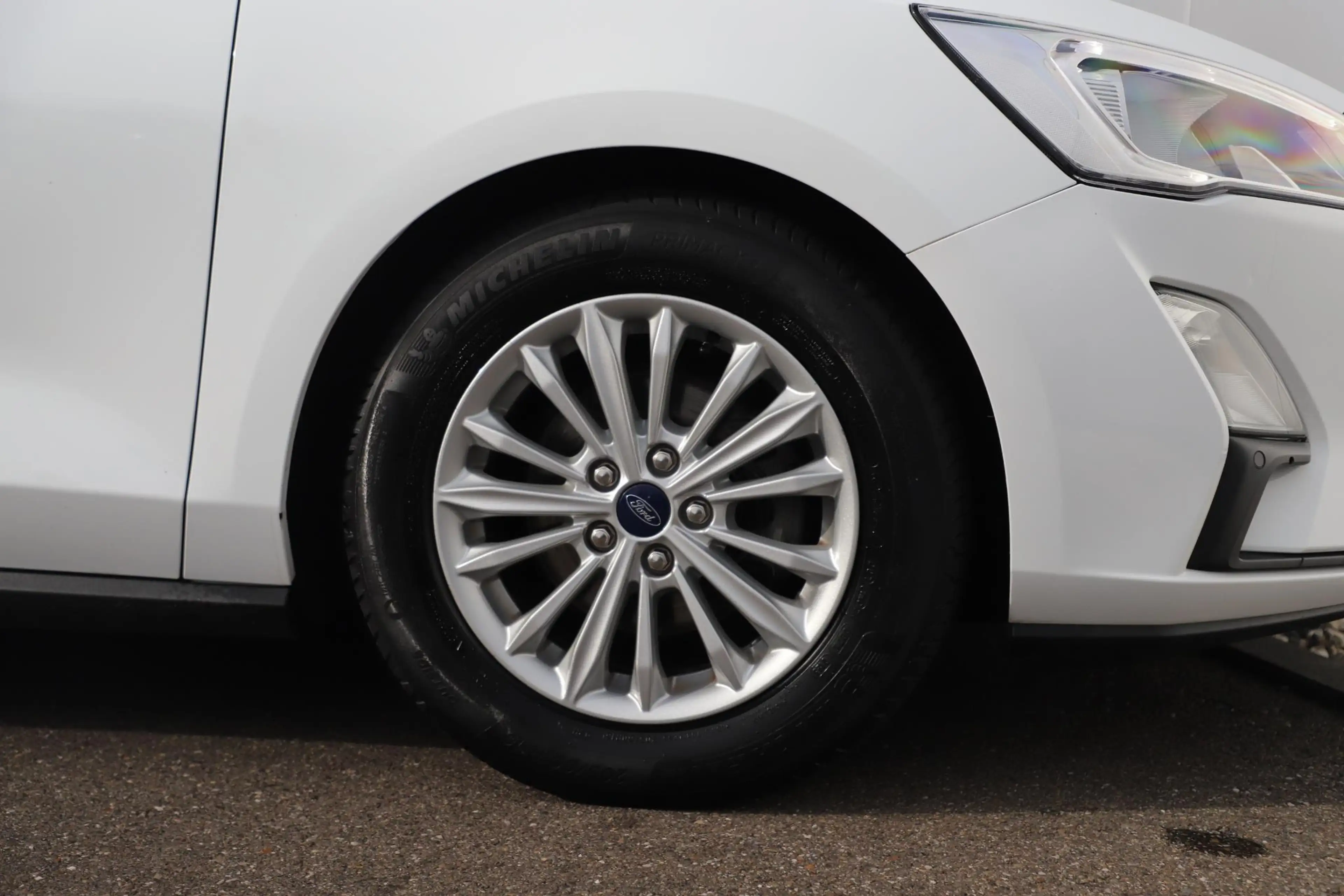 Ford Focus 1.0 EcoBoost Titanium Business 125PK Navigatie Car — photo 5