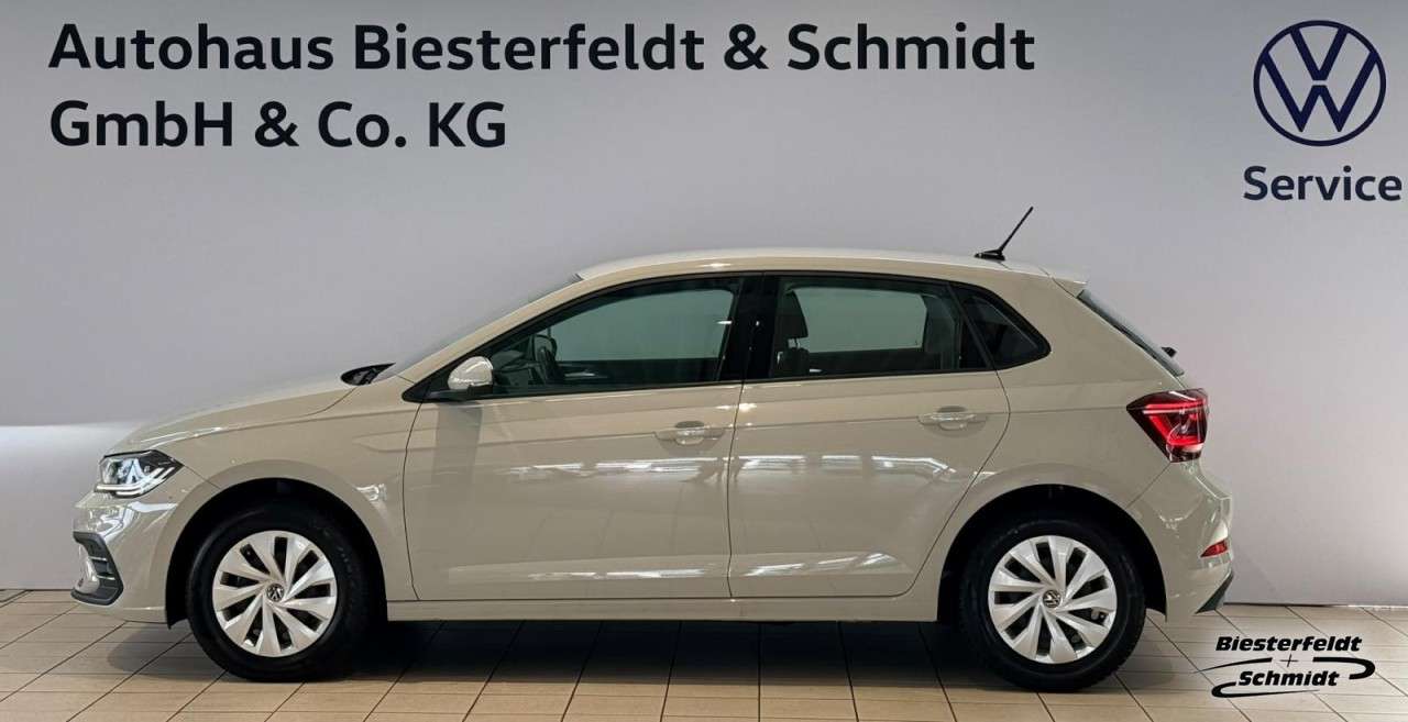Volkswagen Polo 2023 — Style 1.0 TSI DSG RFK APP SHZ LED Navi Klima Navi