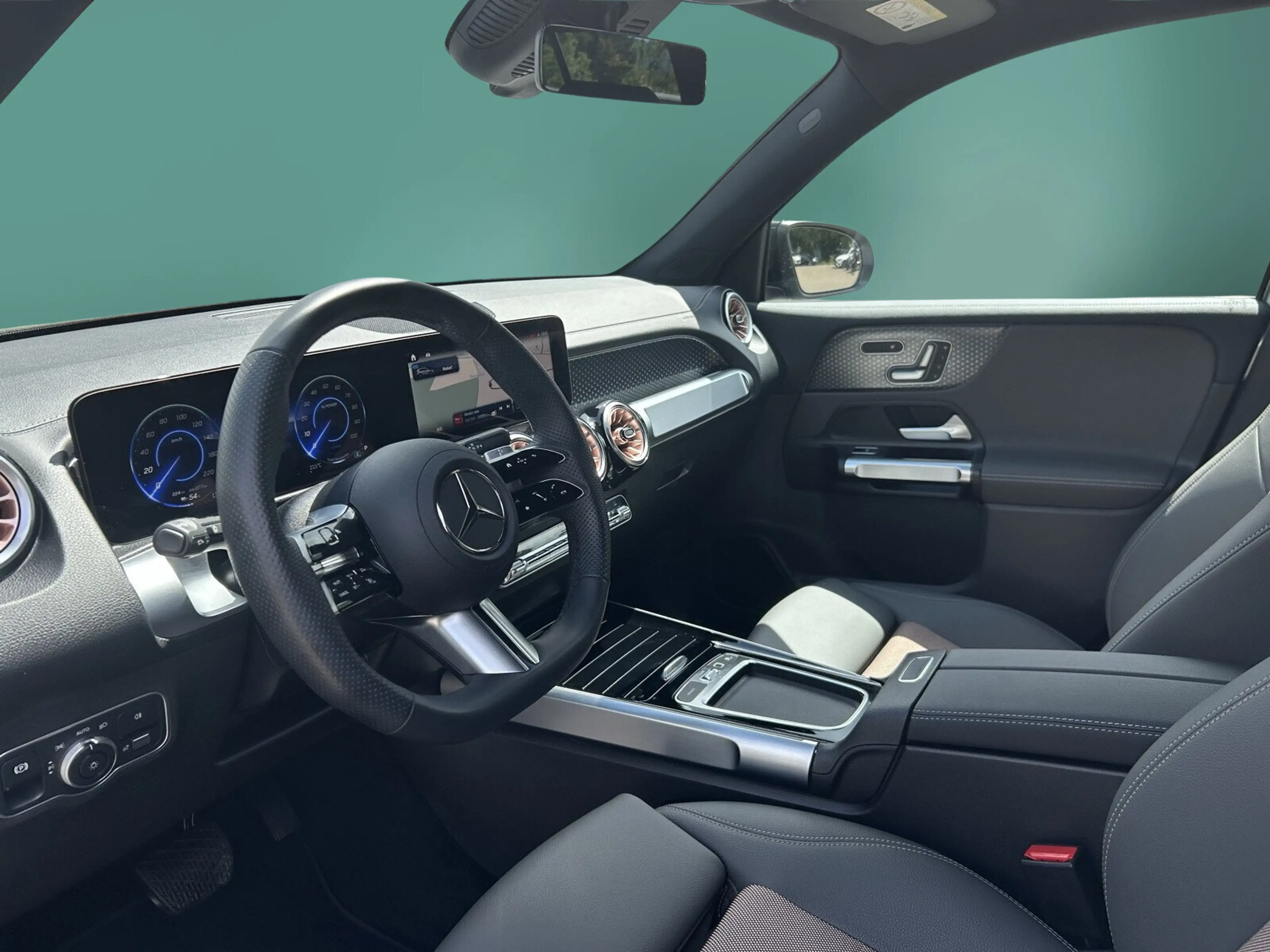 Mercedes-Benz EQB 250 EQB 250+ ELECTRIC ART+NIGHT+DISTR+360+19"+EASYPA — photo 9