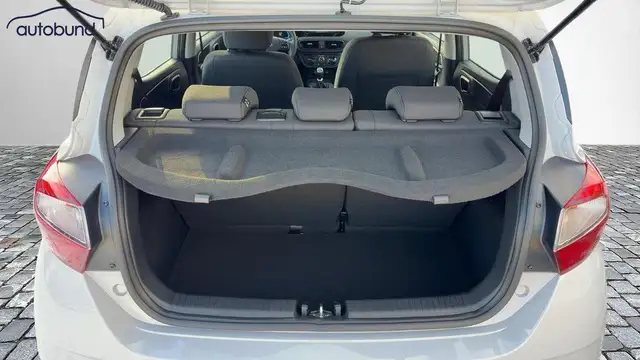 Hyundai I10 view 8