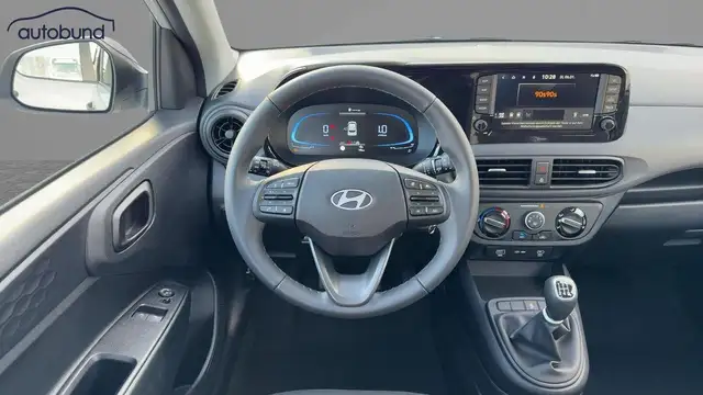 Hyundai I10 view 9