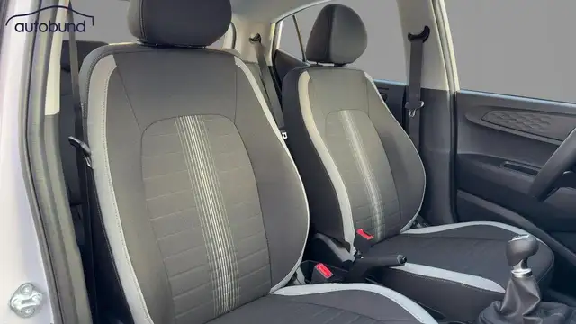 Hyundai I10 view 6