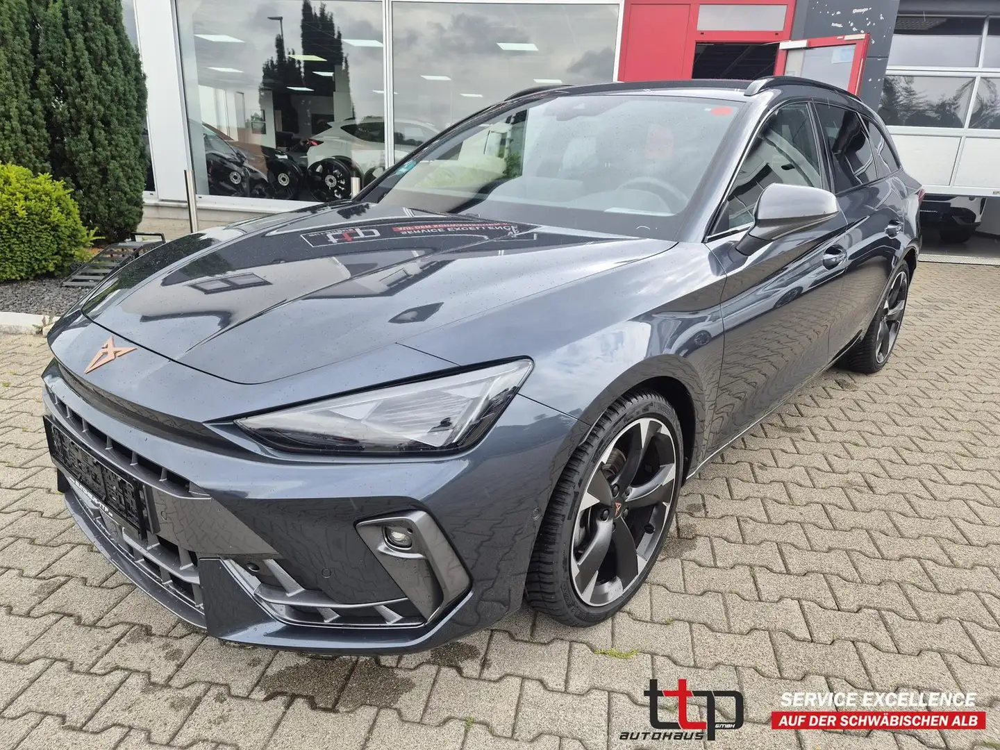 CUPRA Leon ST 1.5 TSI FACELIFT 5-JAHRE-GARANTIE ACC Grau - 1