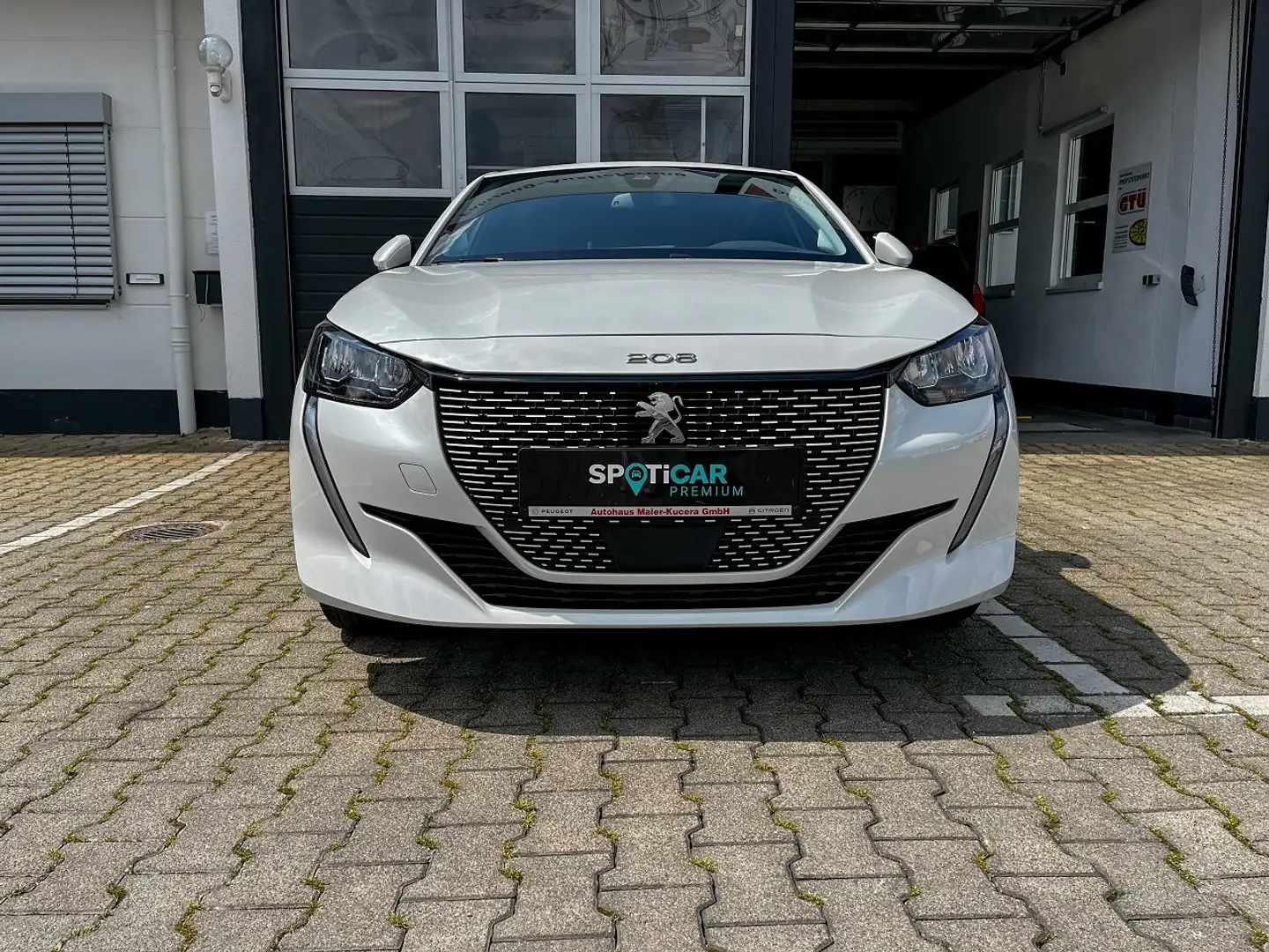 Peugeot 208 e- Allure Pack Blanc - 1