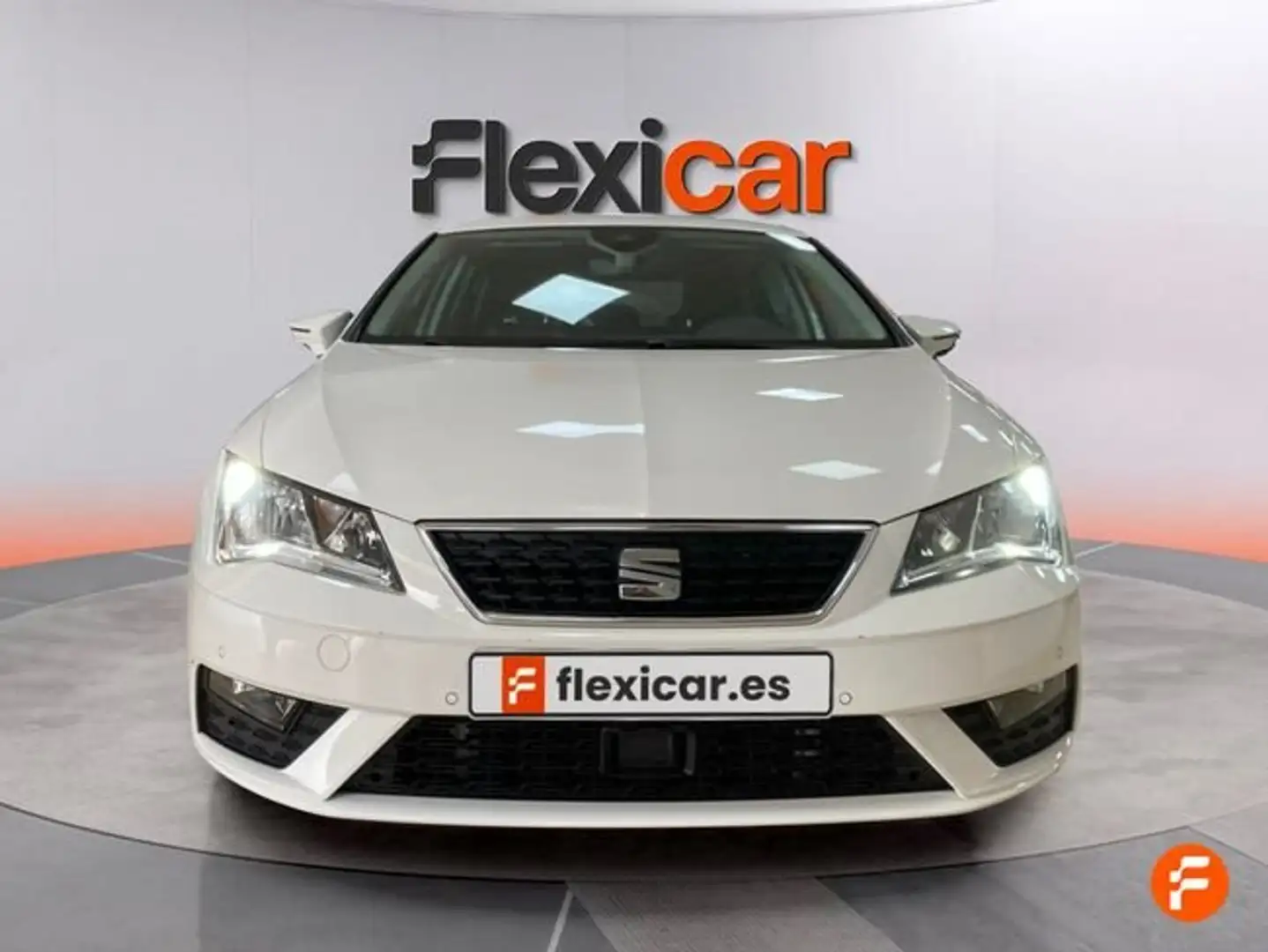 SEAT Leon ST 1.5 EcoTSI S&S Style 130 Blanco - 2