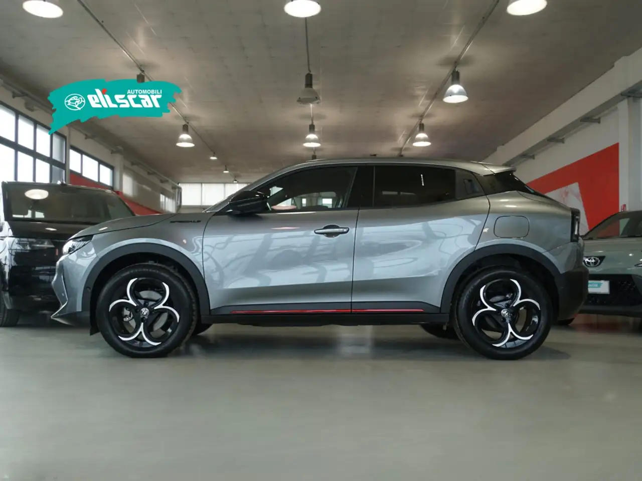 Alfa Romeo Junior 2025